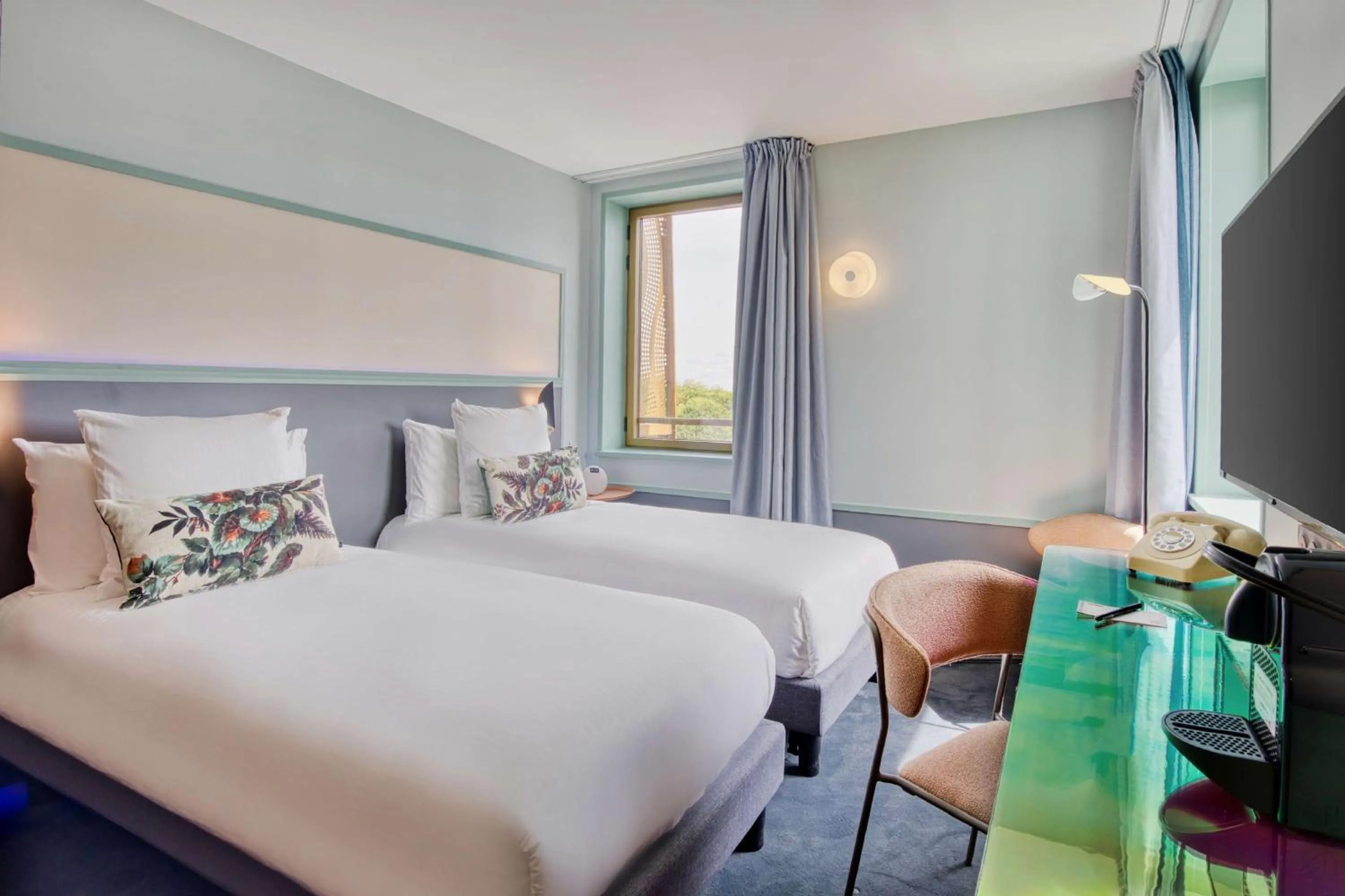 Classic Twin Room - Non-Smoking in Aiden by Best Western Clermont-Ferrand Hotel & Spa