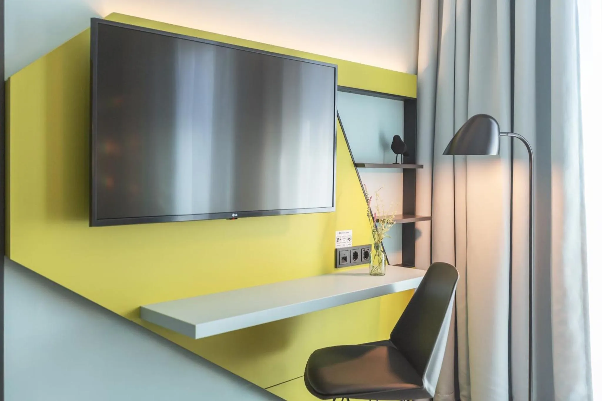 Premium Queen Room in the niu Seven