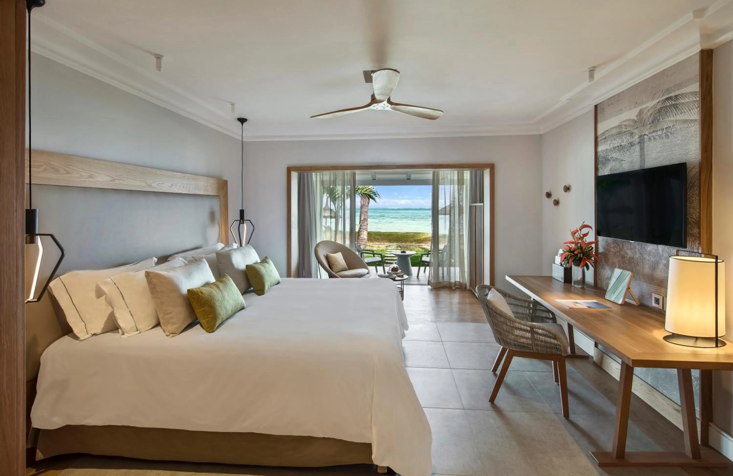 Premium Beach Front Room - single occupancy in Sugar Beach Mauritius
