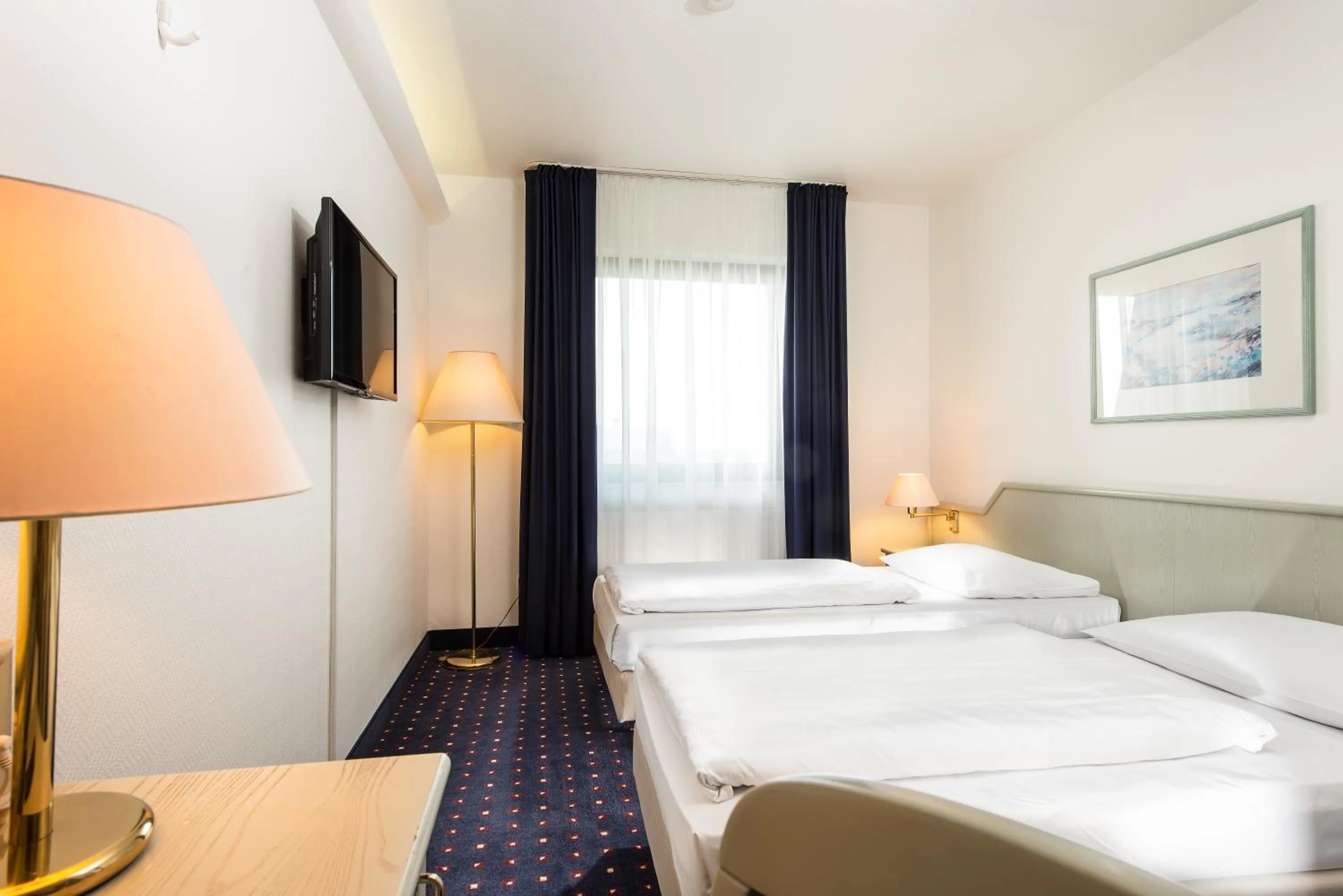 Standard Double or Twin Room in Wyndham Garden Duesseldorf Mettmann