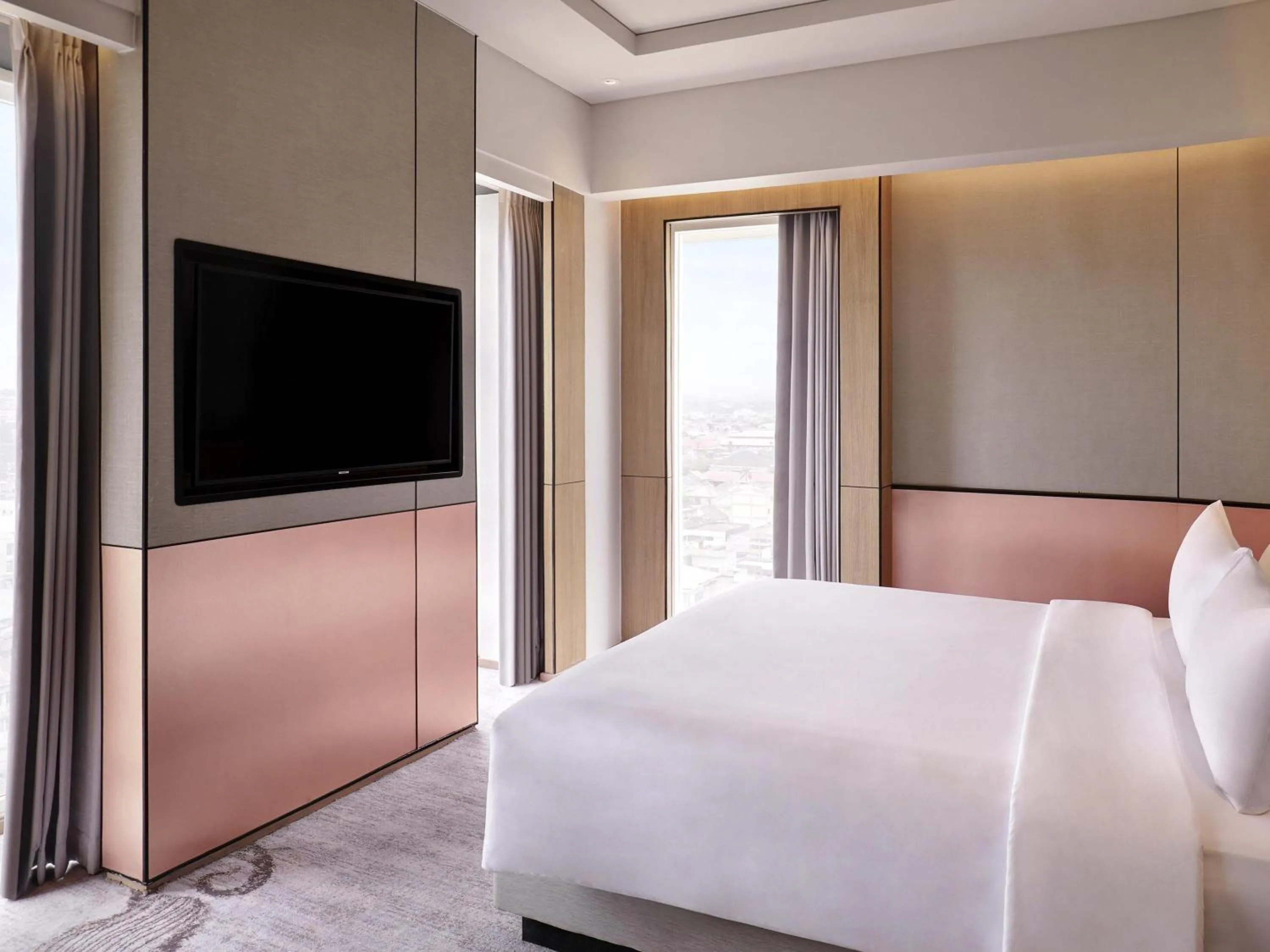 Executive King Suite in Mercure Samarinda