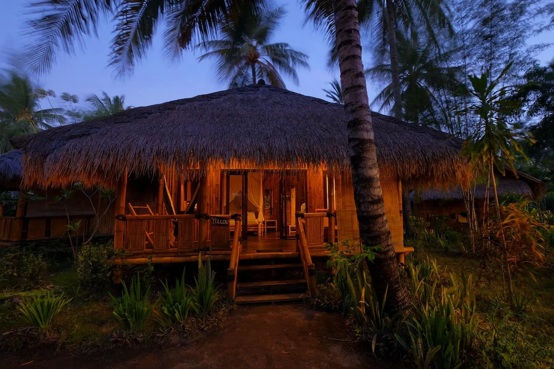 Bamboo Villa in Rinjani Beach Eco Resort