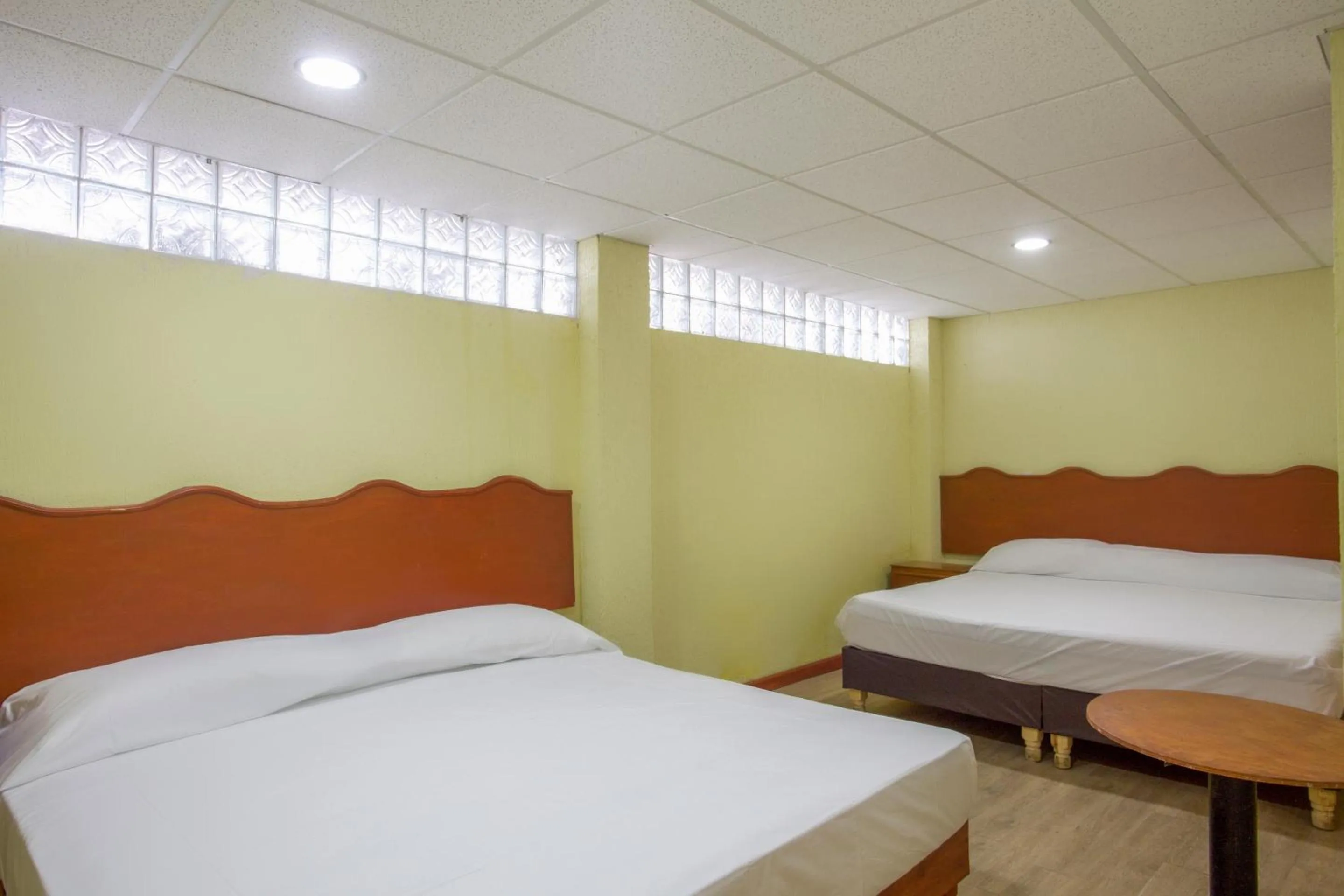 Superior Two Beds in OYO Hotel San Agustin