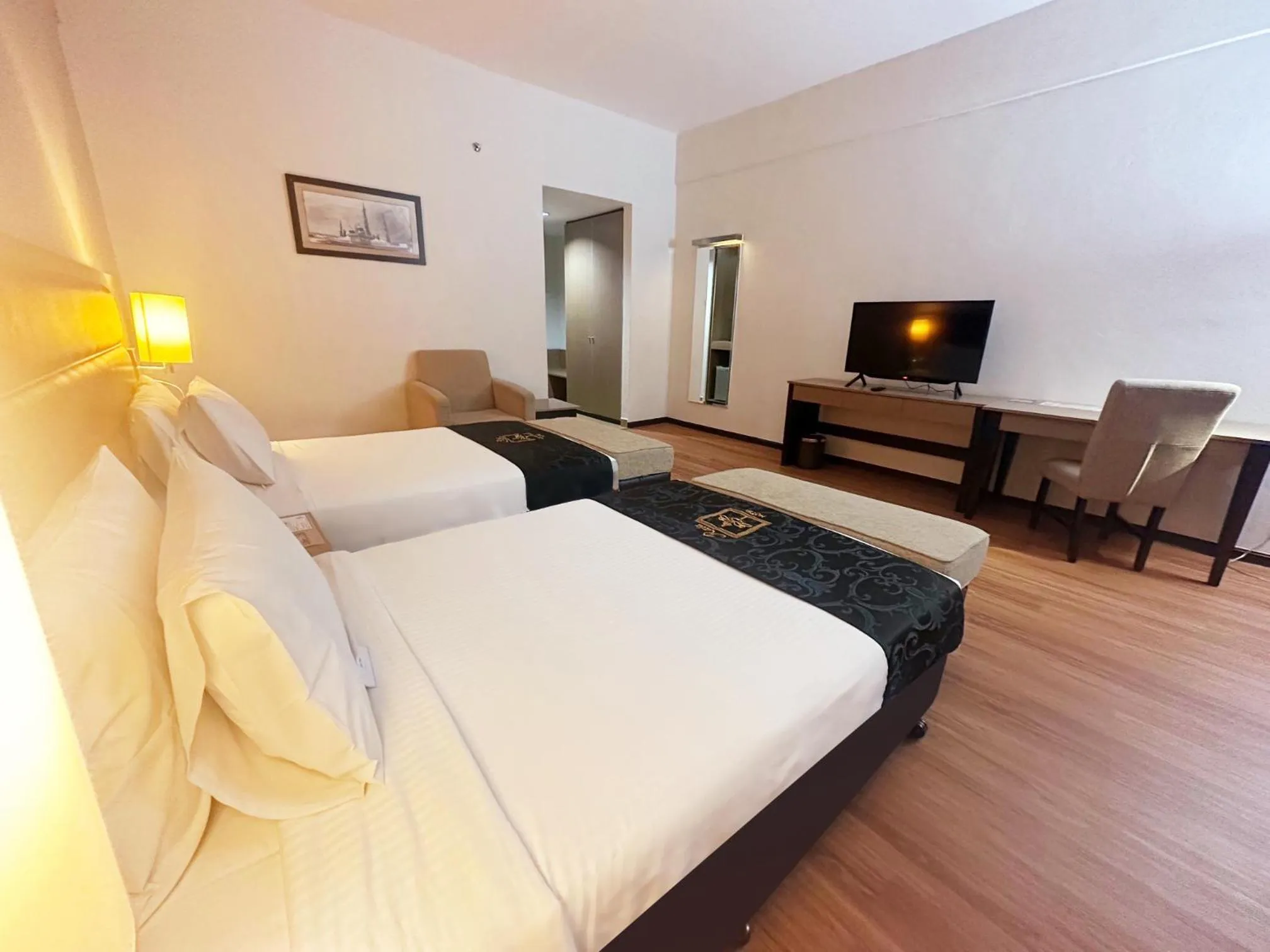 Superior Twin Room in Raia Hotel & Convention Centre Terengganu