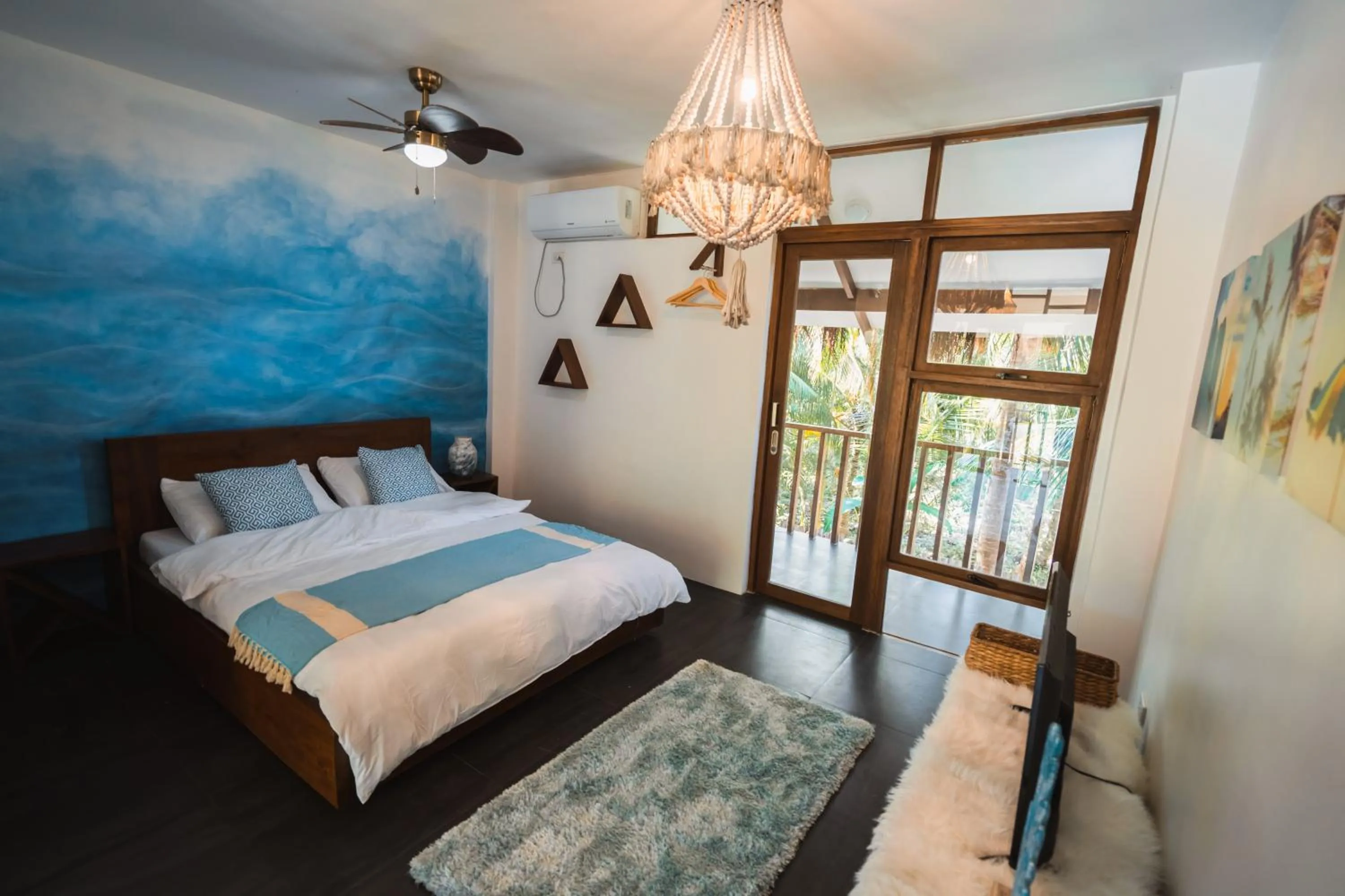 Studio with Pool View in Villa Cali Siargao