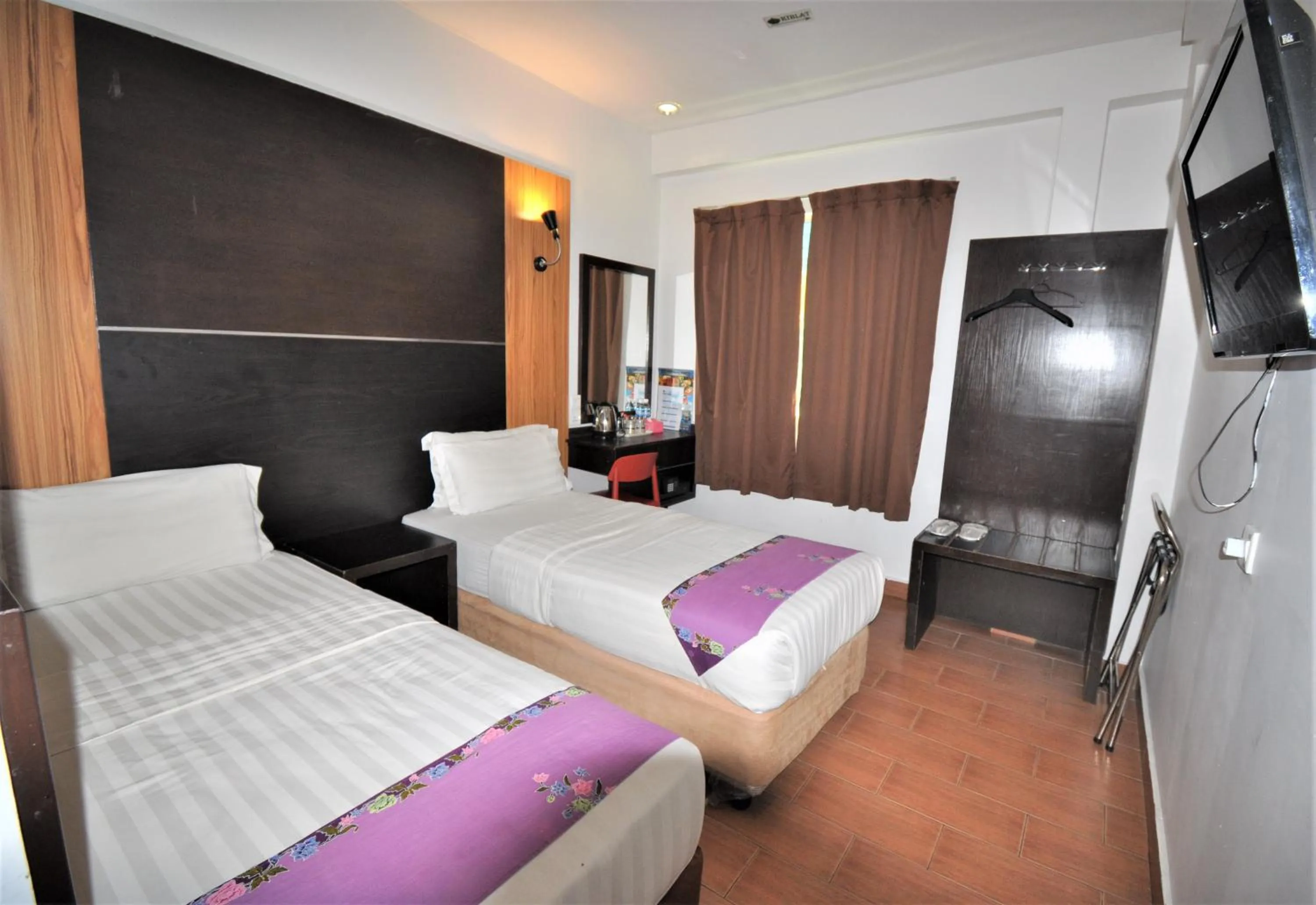 Standard Twin Room in Sipadan Inn 2