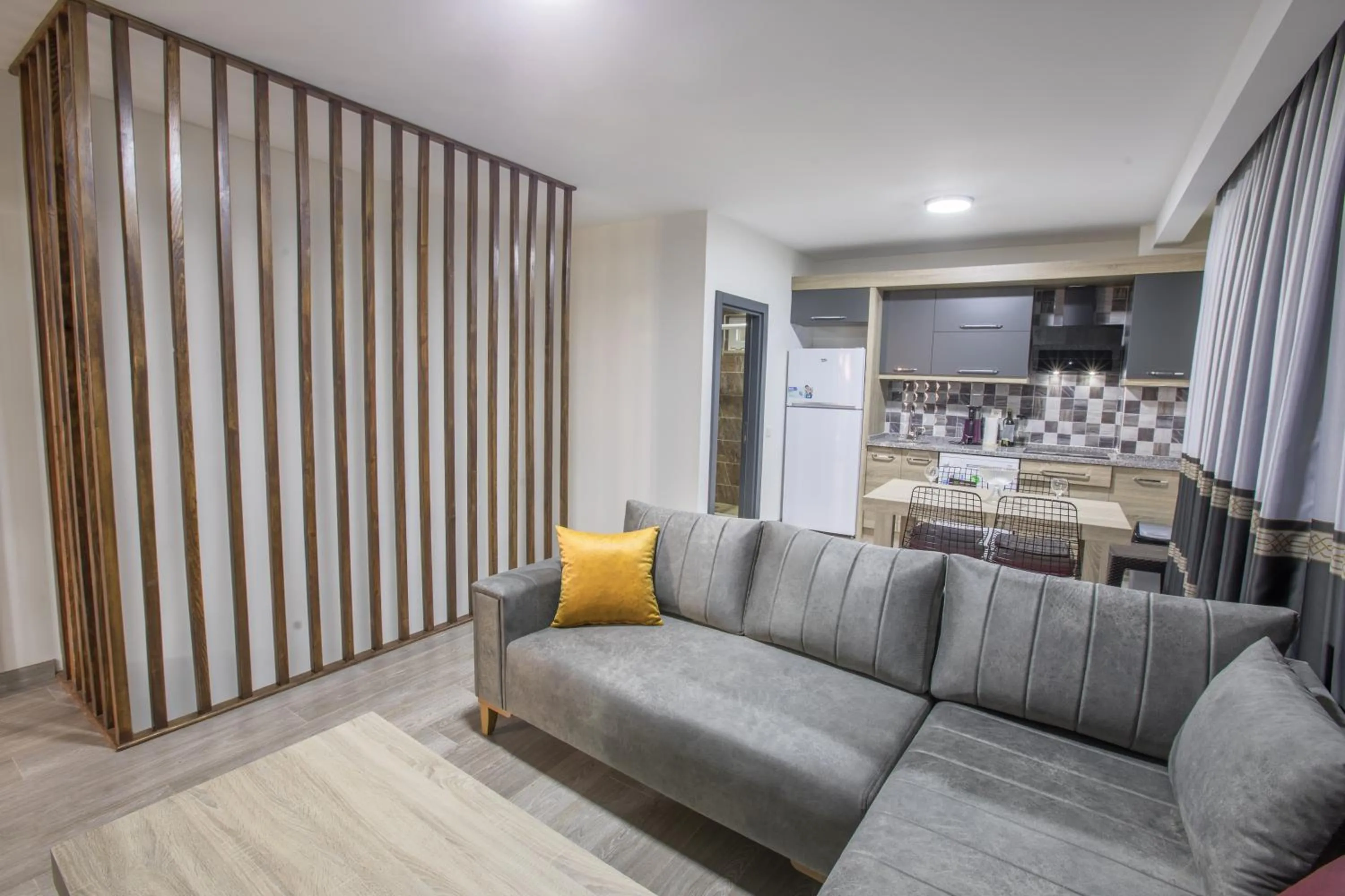 Duplex Suite with Garden view in Elanis Suites