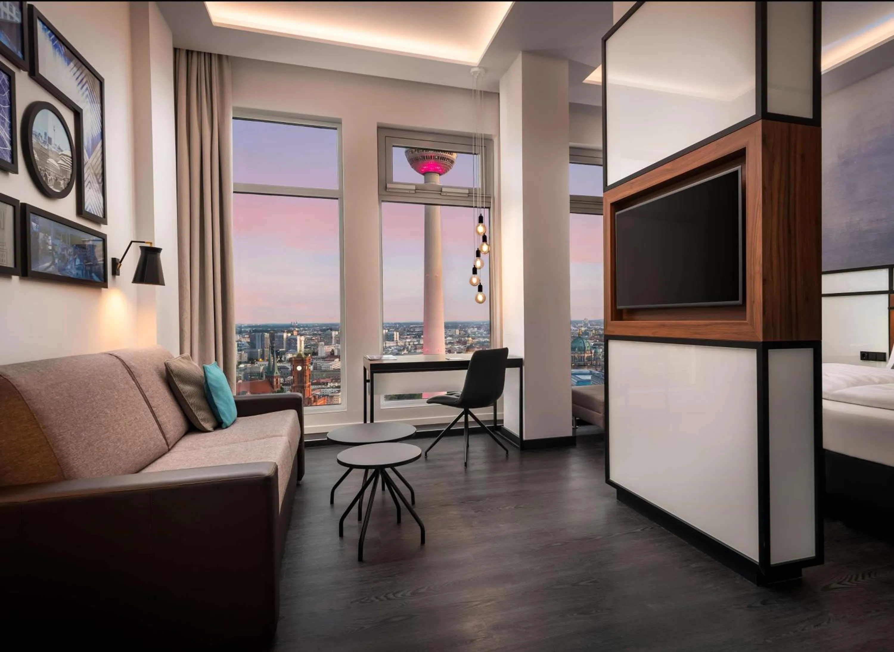 Sky Suite in Park Inn by Radisson Berlin Alexanderplatz