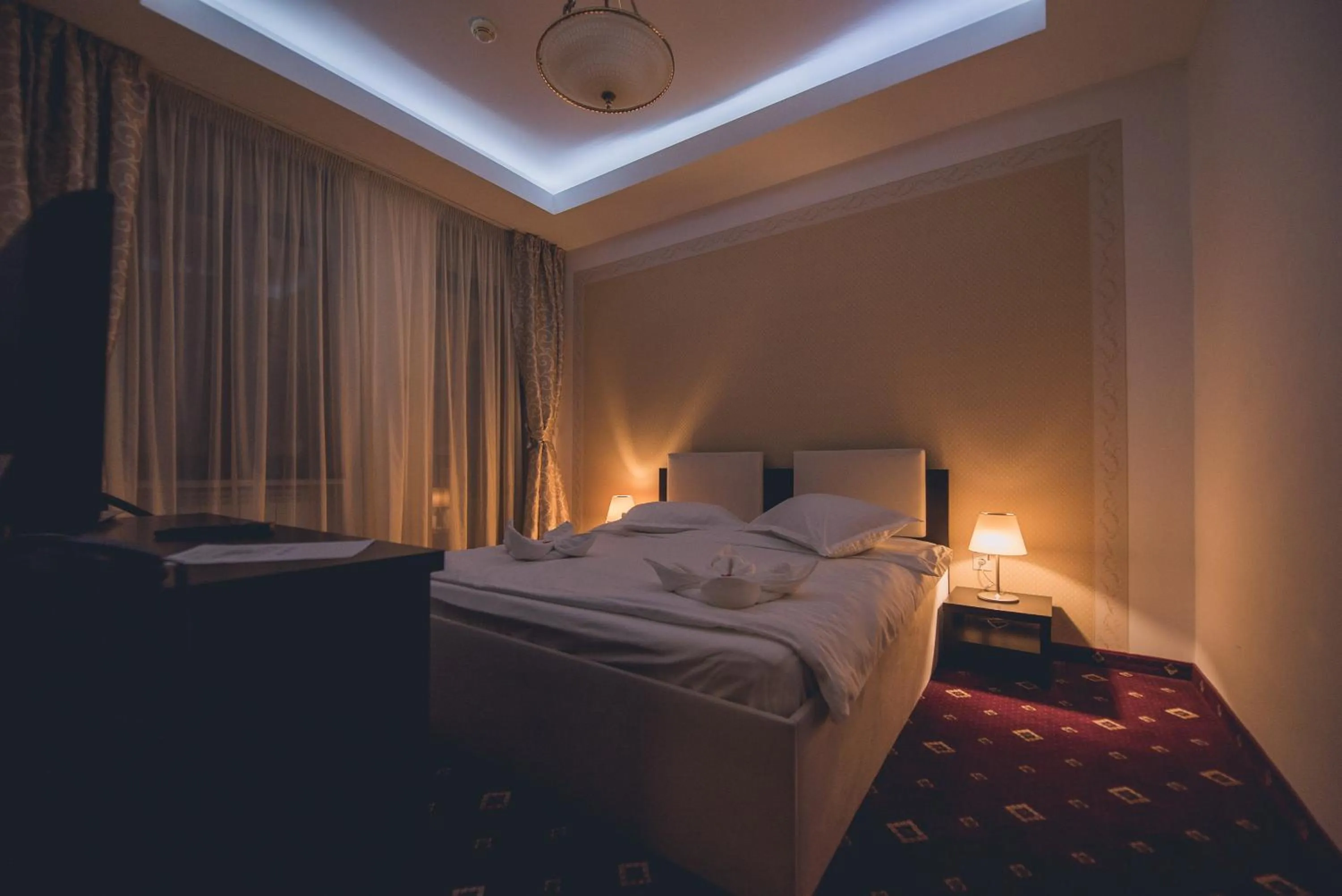 One-Bedroom Suite in Hotel Bulevard Predeal