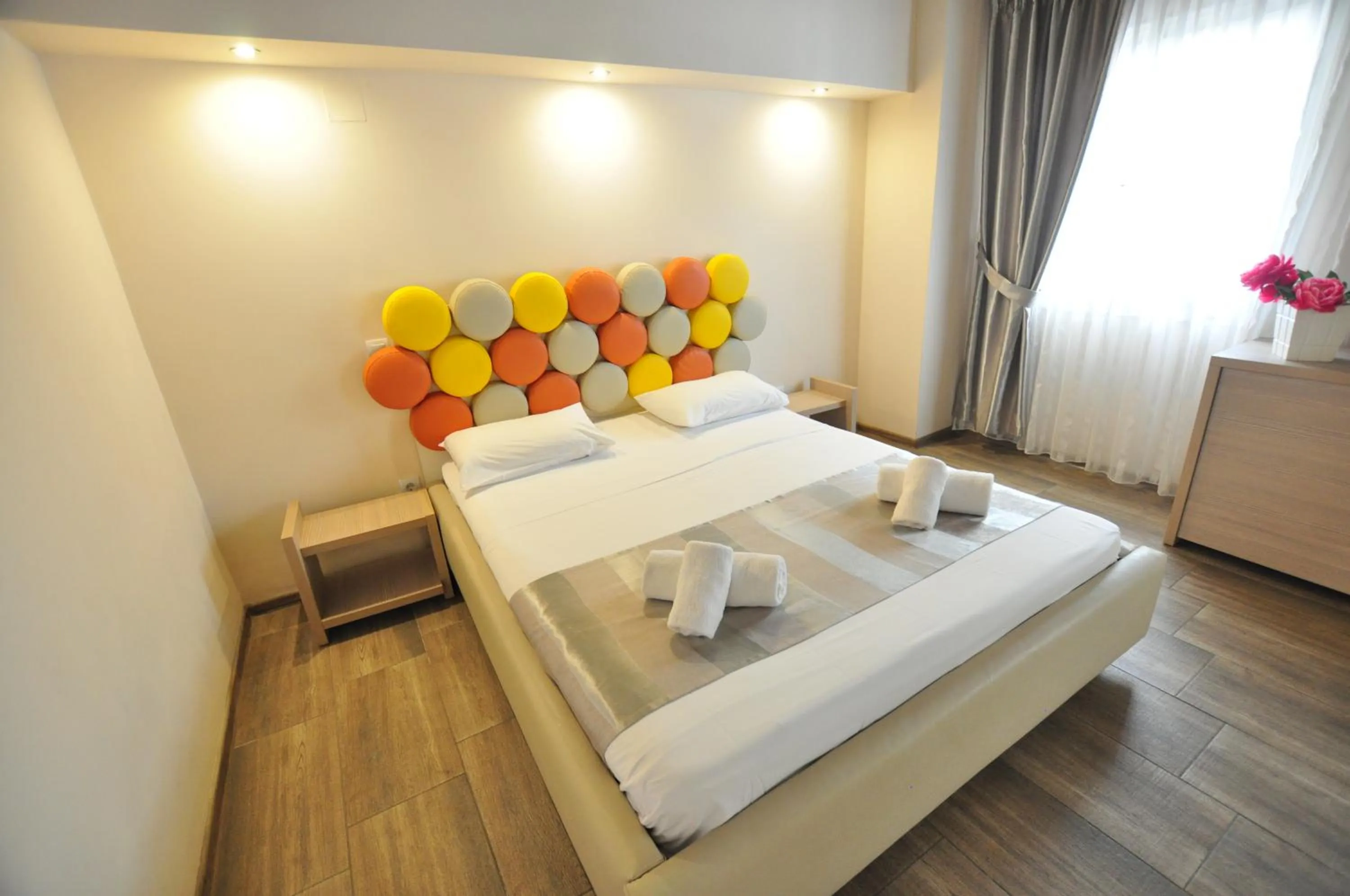 One-Bedroom Apartment in Michelangelo Resort