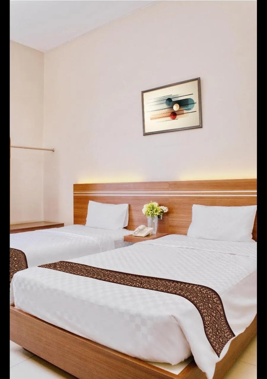 Deluxe Room in Gapura Residence Airport Semarang by Sinergi