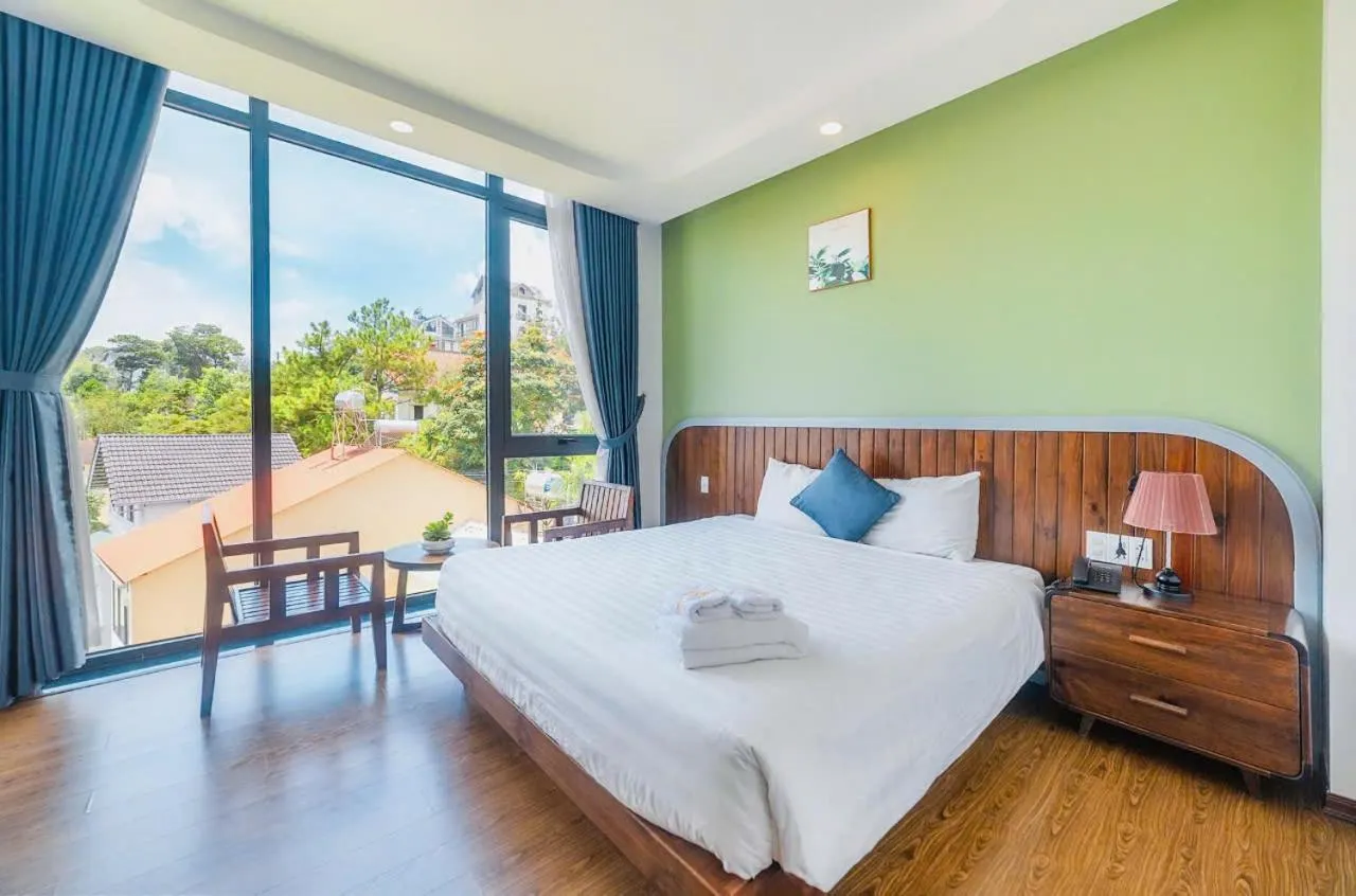 Deluxe Double Room in Mega Sky Dalat Hotel