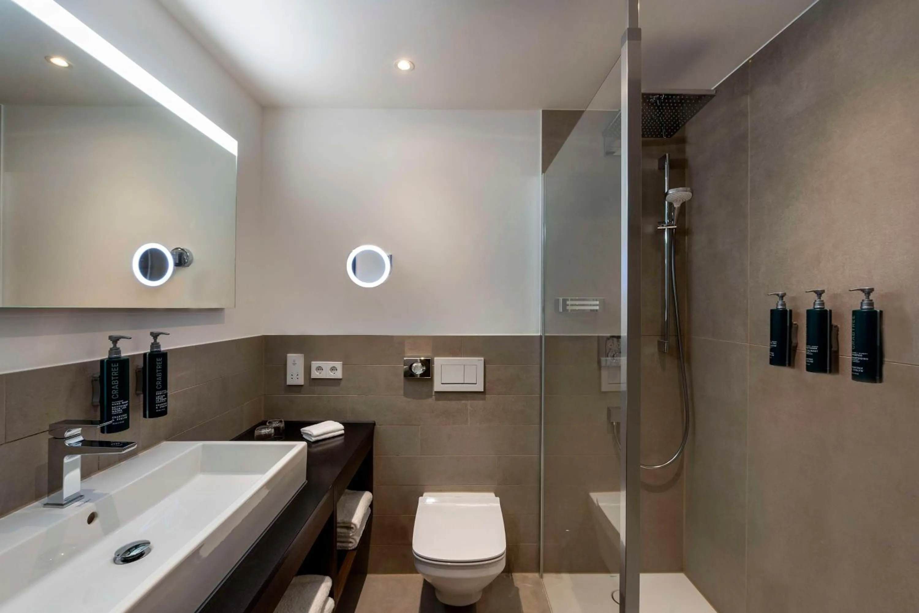 Twin Room in Hilton Mainz