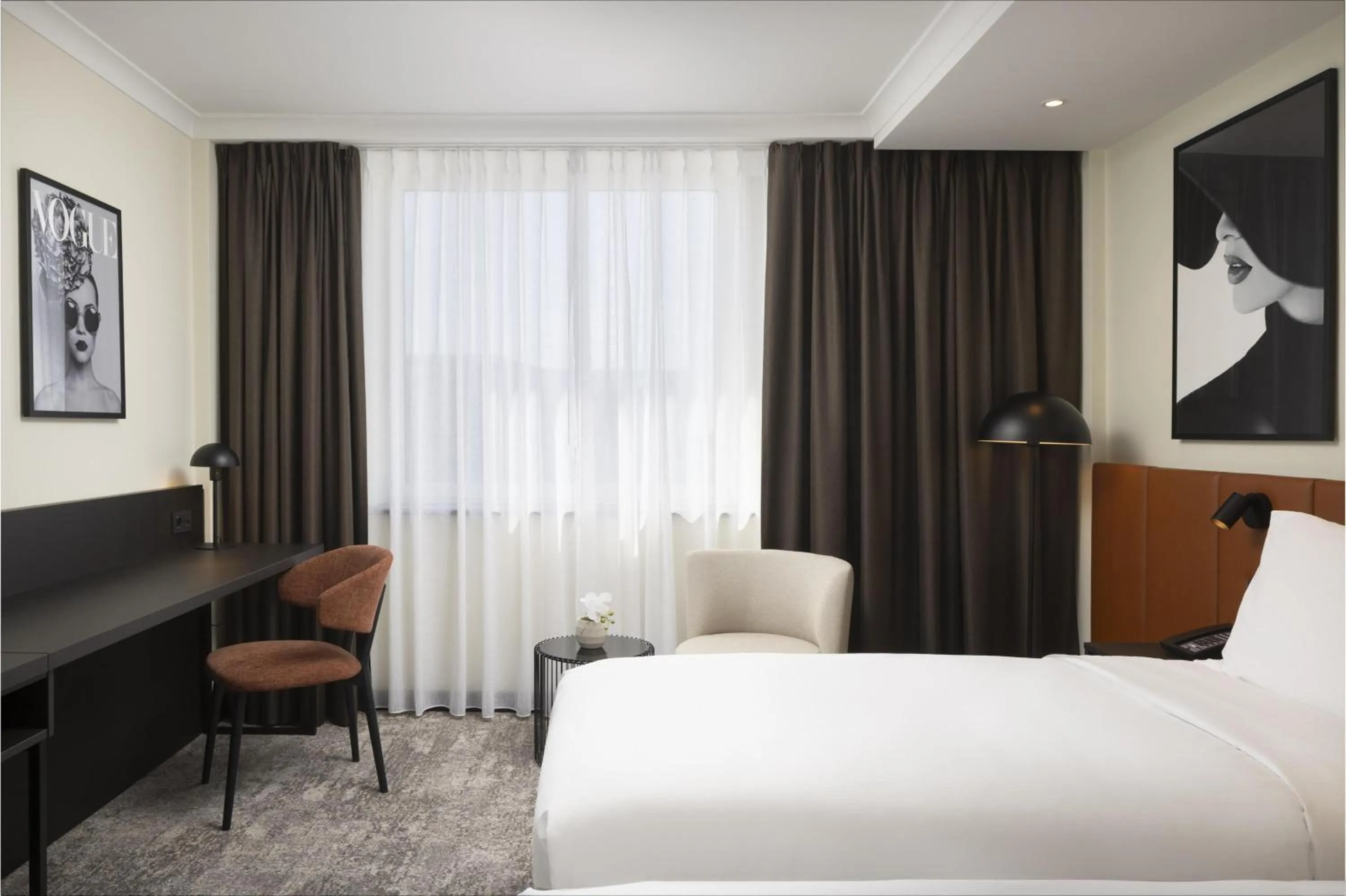 Twin Room in Hilton Düsseldorf