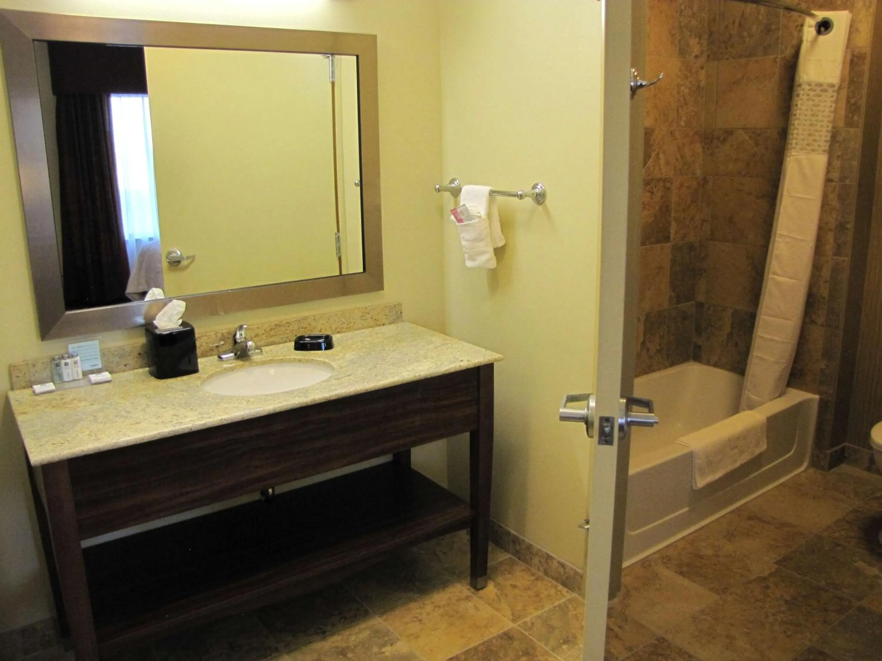 King Studio Suite - Non-Smoking in Hampton Inn & Suites Jamestown