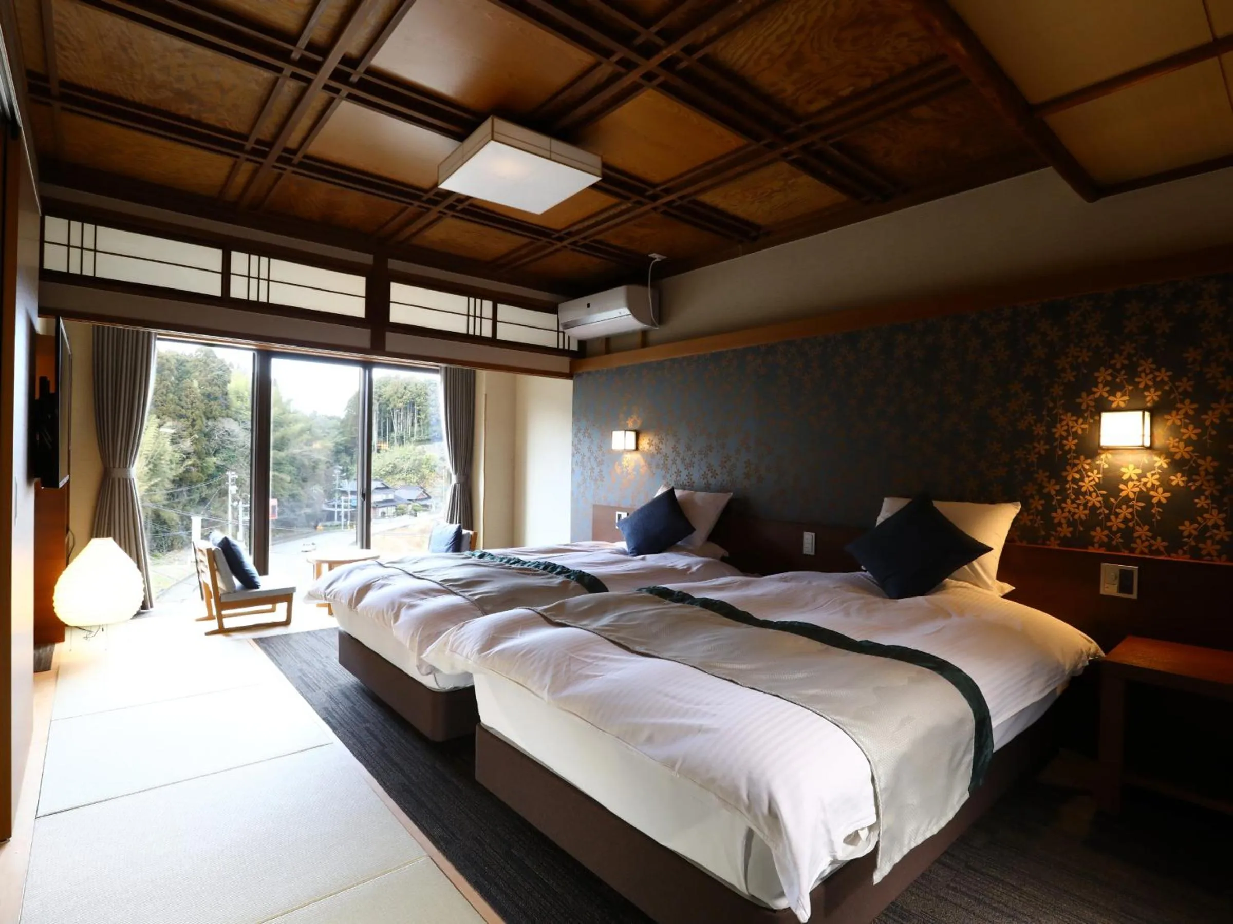 Deluxe Twin Room with Sea View in Umiakari