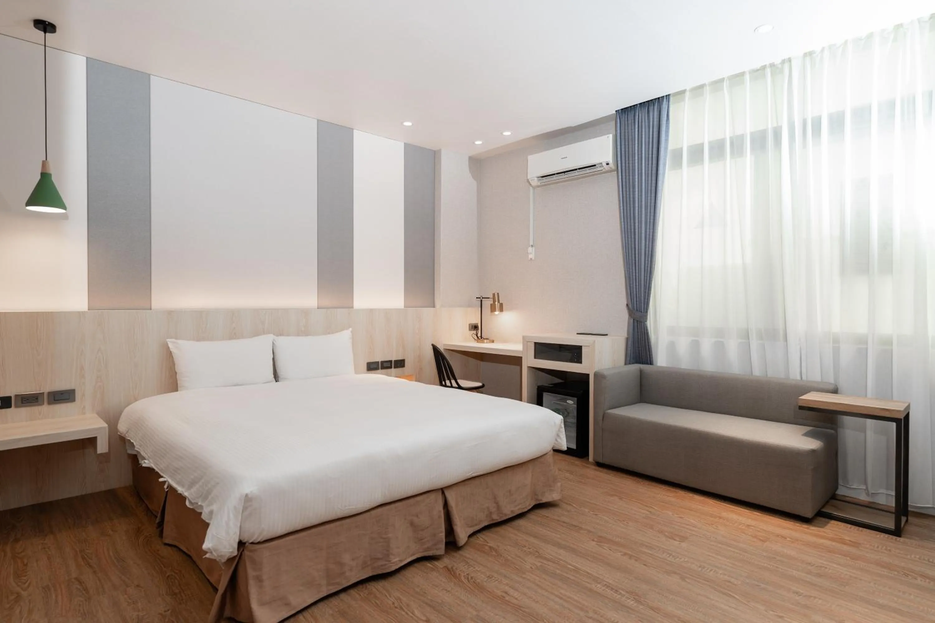 Double Room in Fu Hsiang Hotel