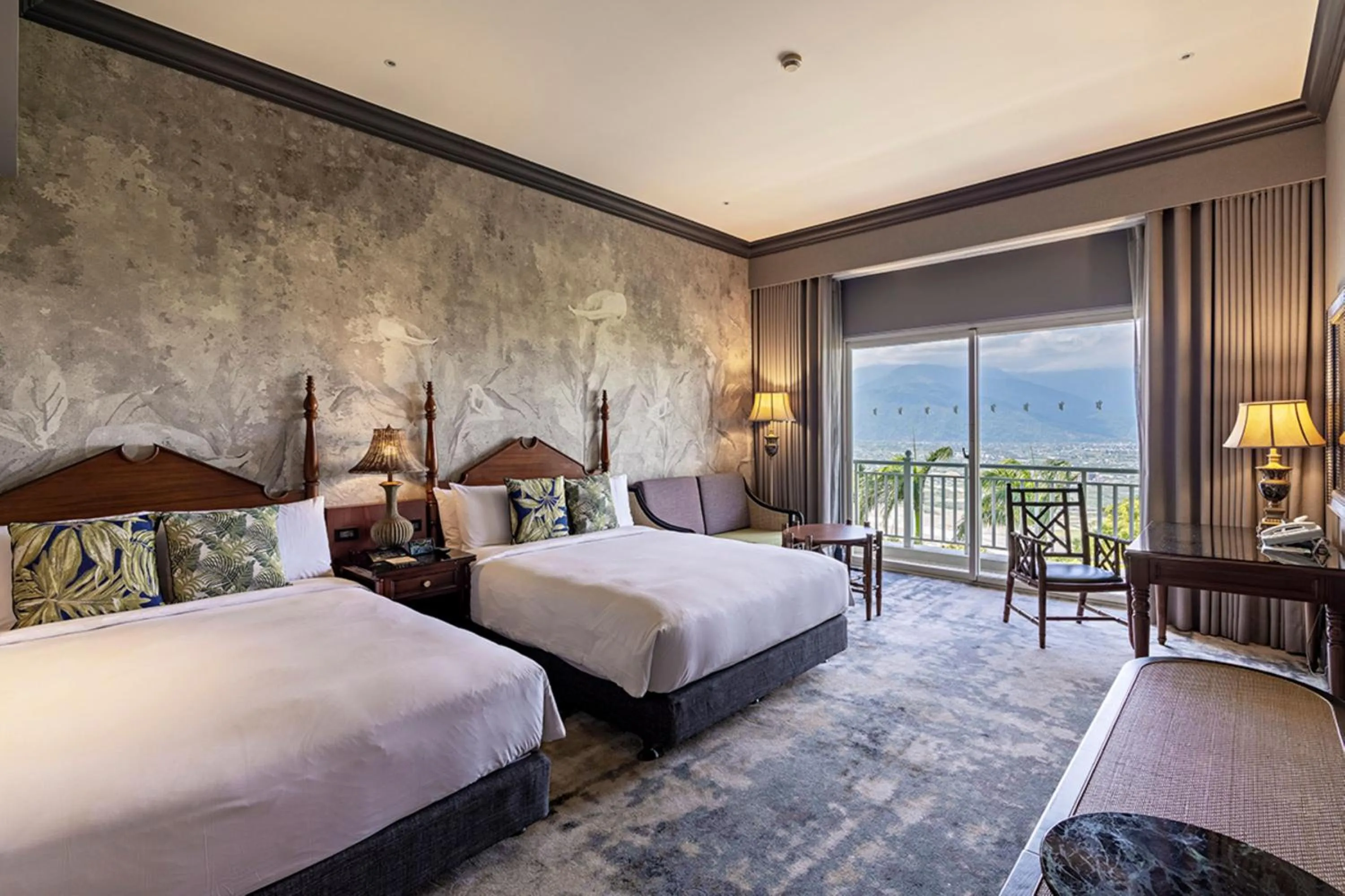 Mountain View Room - include sightseeing for Farglory Ocean park in Hualien Farglory Hotel