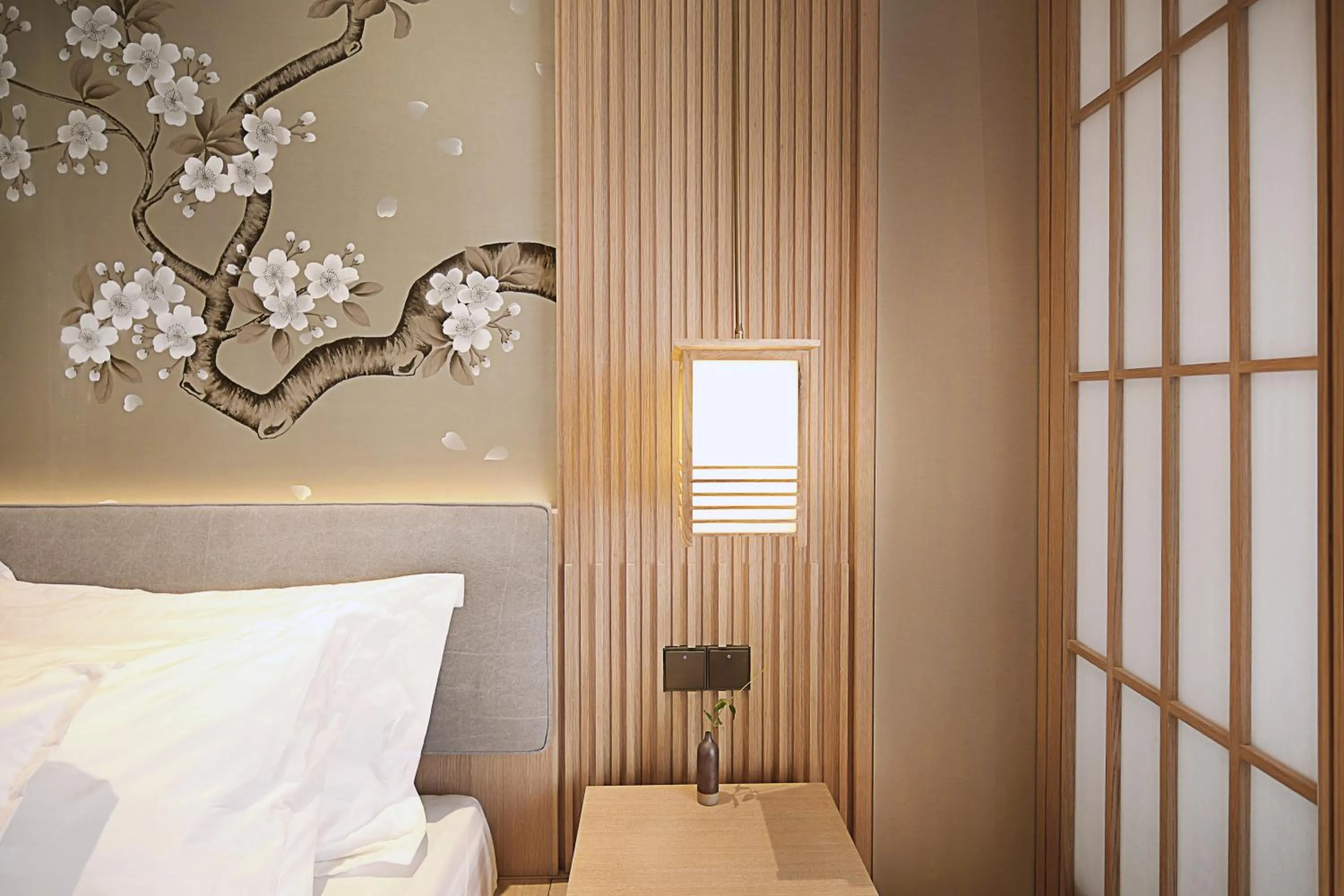 Standard King Room - Accessible in Holiday Inn Dalian Hot Spring by IHG