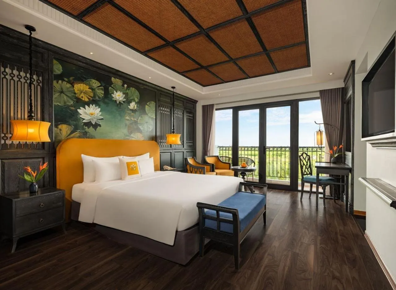 Shining Premier with Balcony in Shining Riverside Hoi An Boutique & Spa