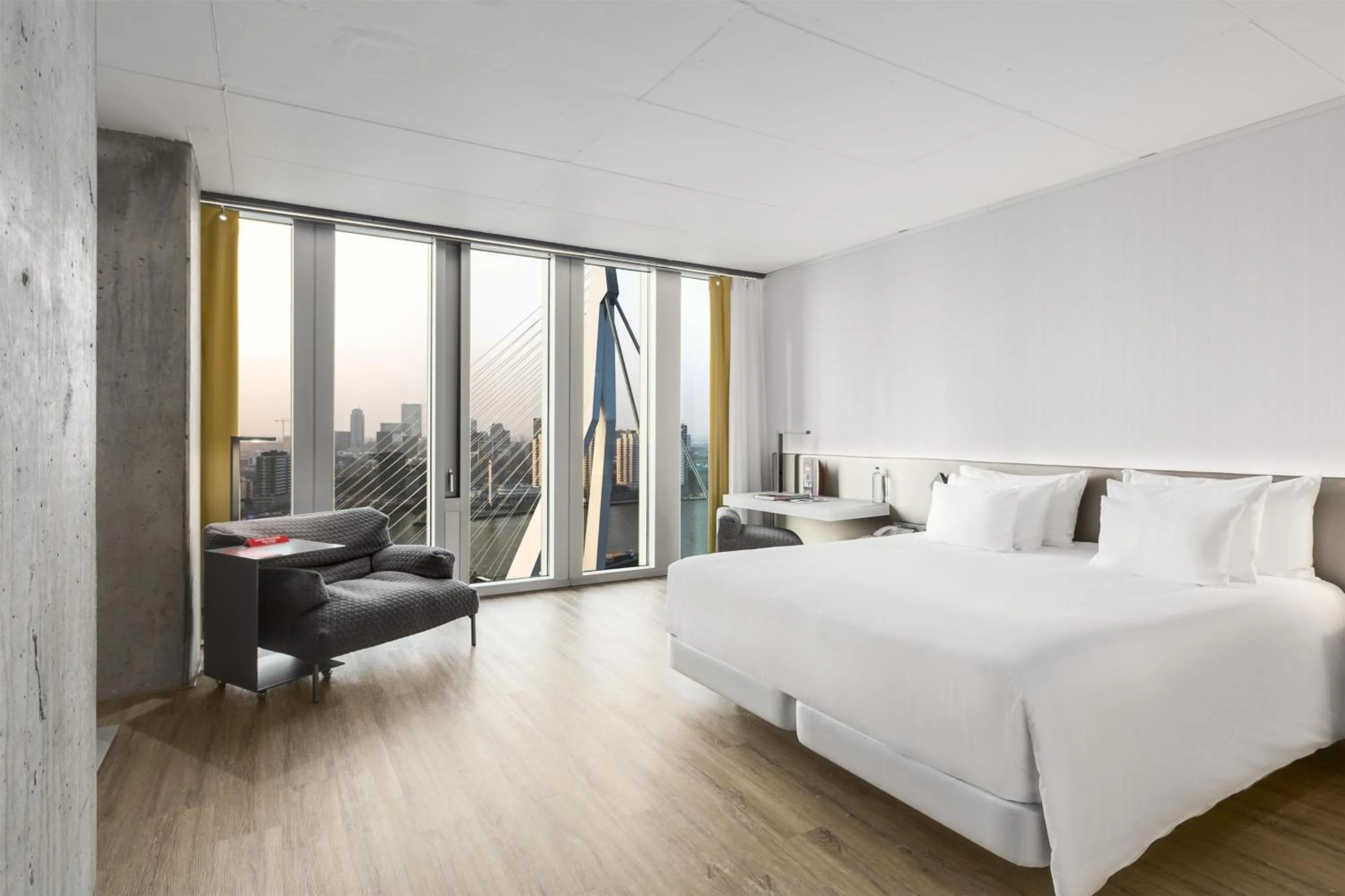 Nhow Premium Room with Skyline View in nhow Rotterdam