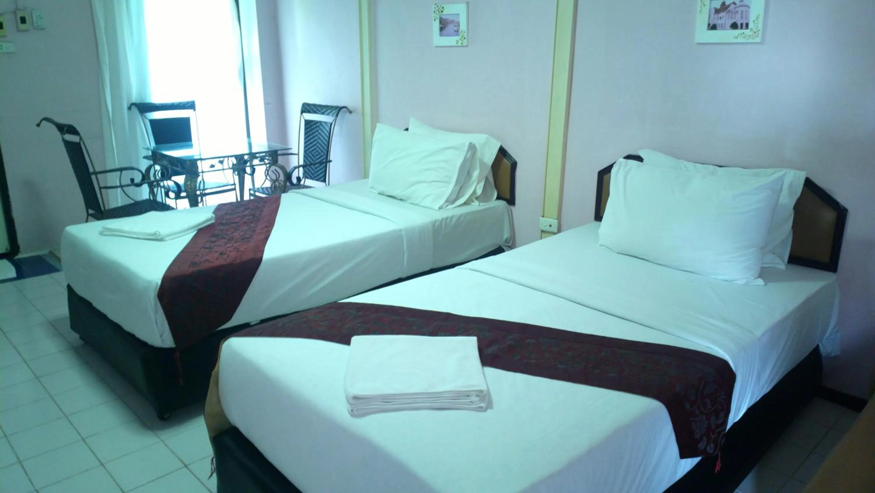 Standard Twin Room with Balcony in Hua Hin Euro City Hotel