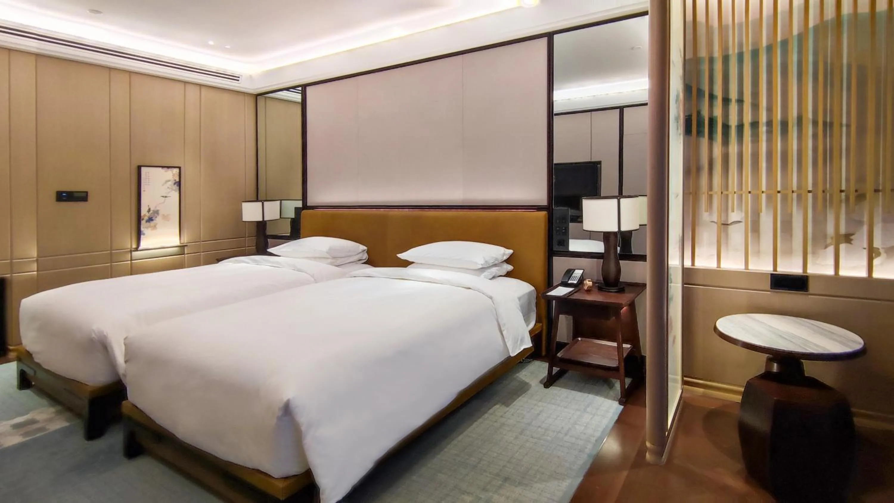 Deluxe Twin Room in Park Hyatt Suzhou