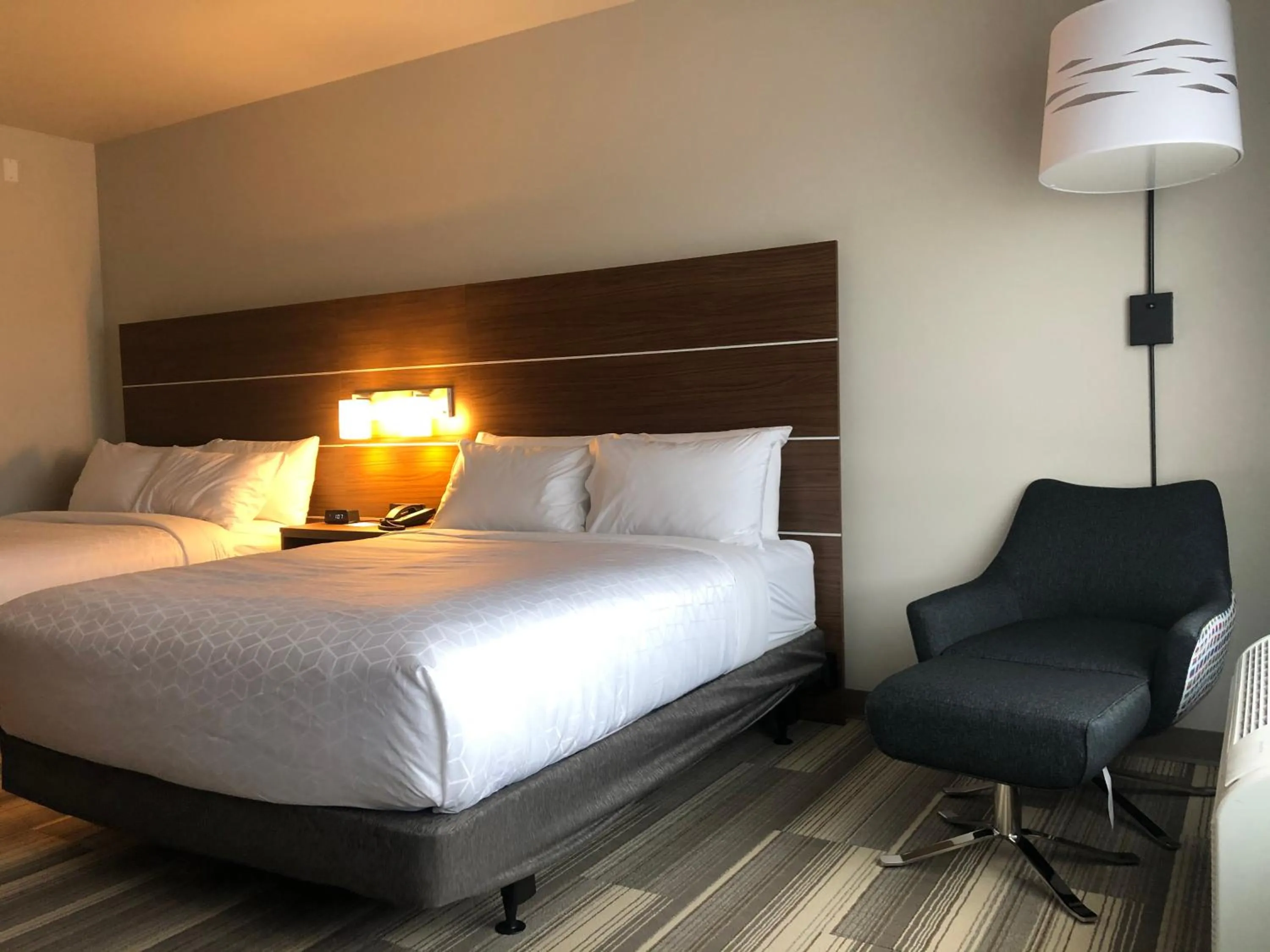 Standard Room with Two Queen Beds in Holiday Inn Express & Suites - Madison West - Middleton by IHG