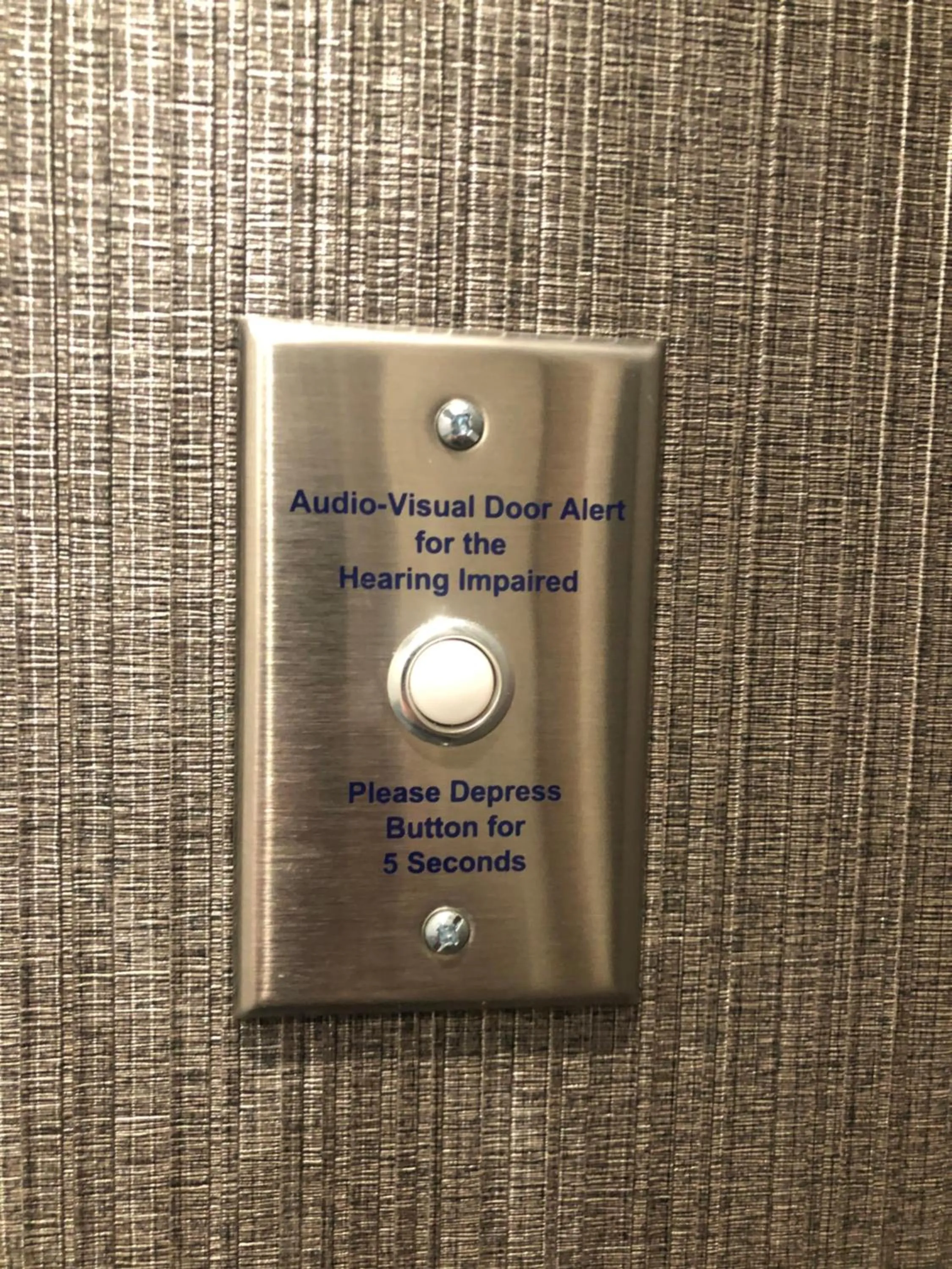 King Room - Hearing Accessible in Holiday Inn Express & Suites - Madison West - Middleton by IHG