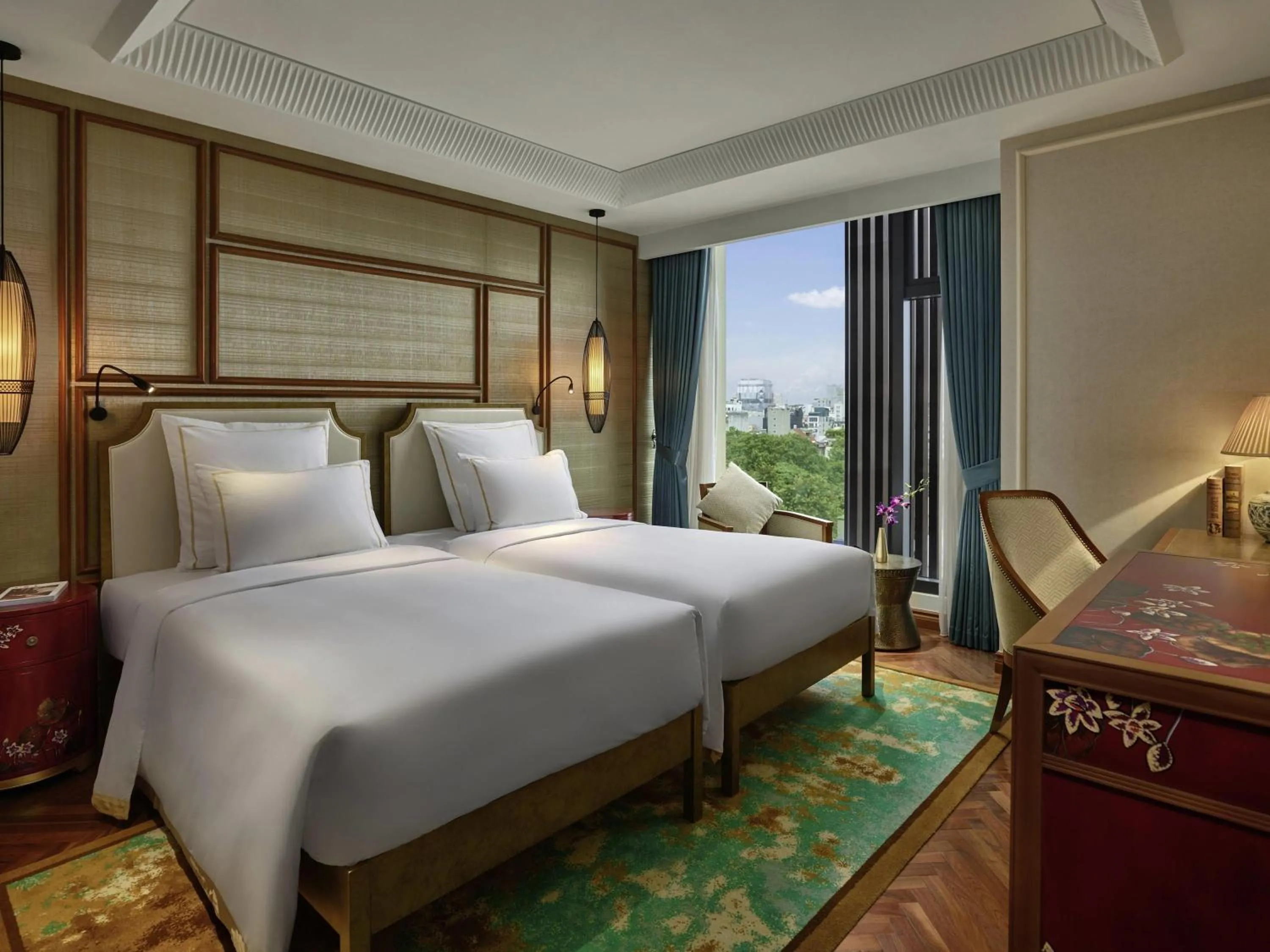 Grand Deluxe Twin Room - High Floor in Grand Mercure Hanoi