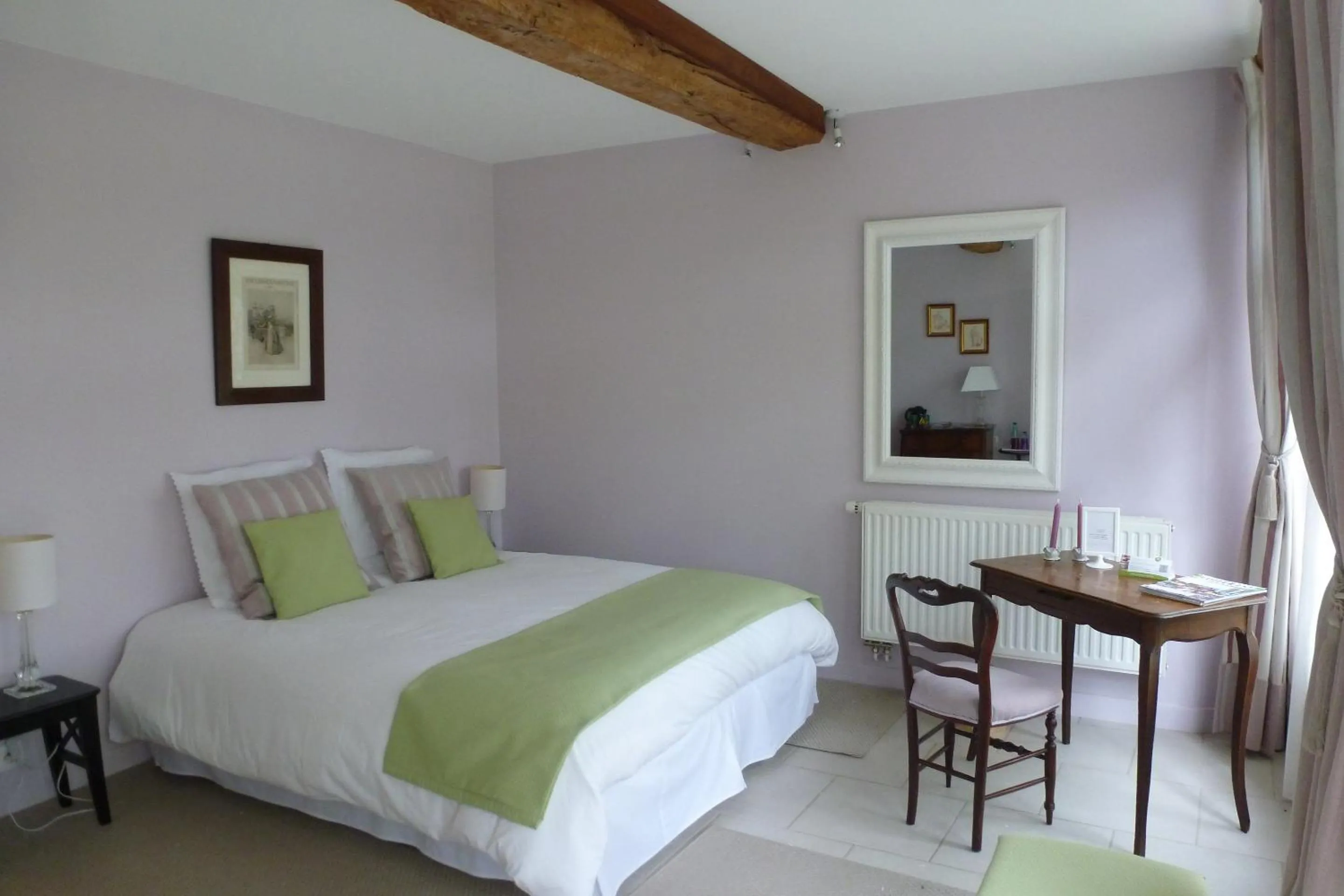 Superior Twin Room with Garden View - single occupancy in Chambres d'hôtes du Bas Manoir