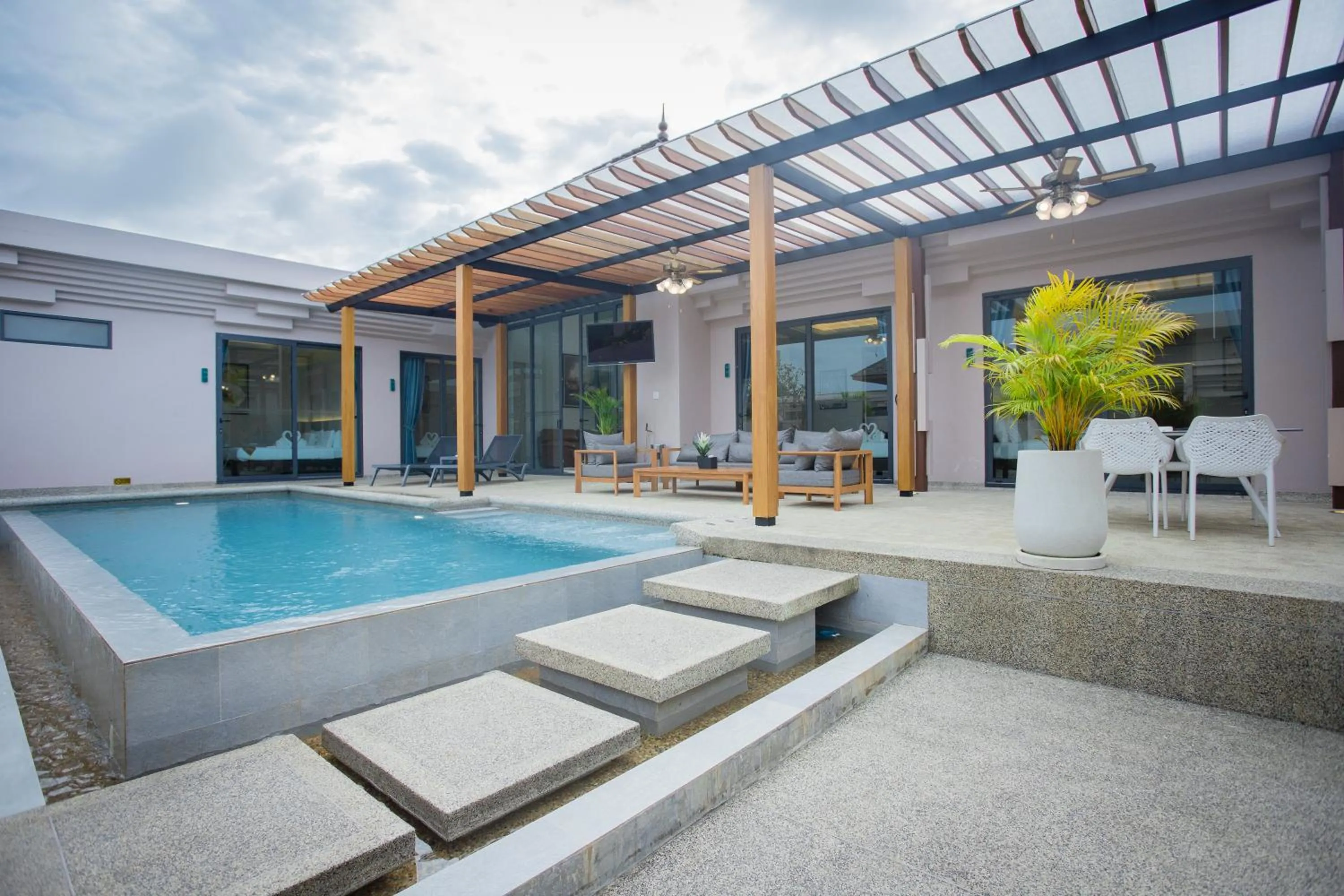Villa with Private Pool in Gold Chariot Pool Villa, Phuket - SHA Plus Certified