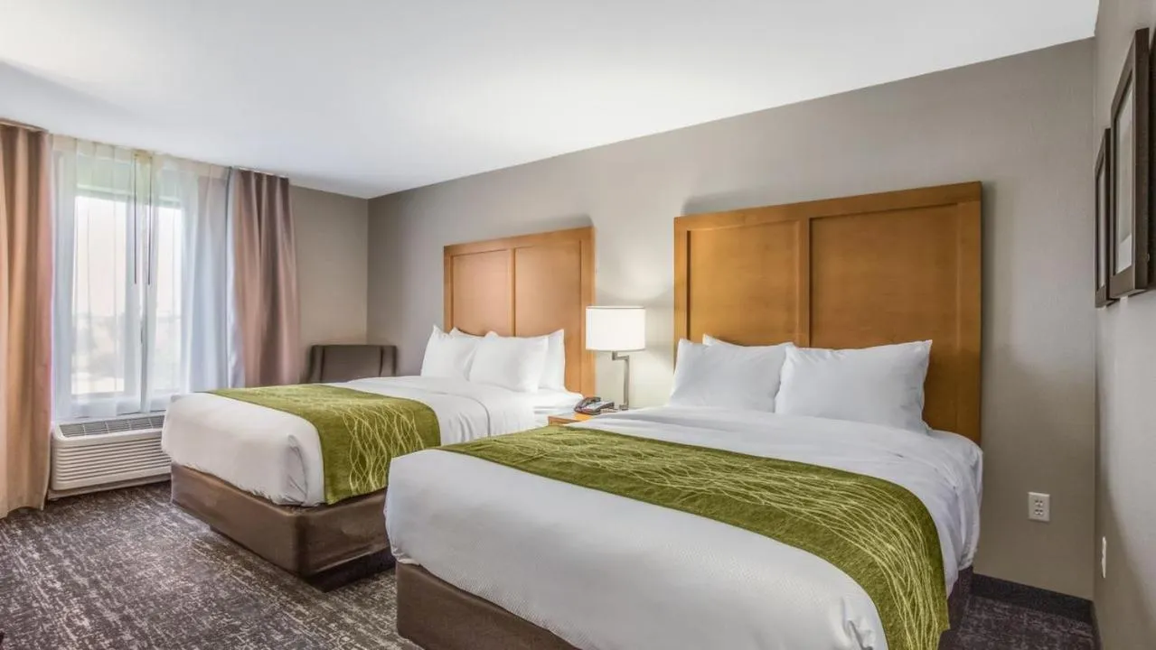 Standard Queen Room with Two Queen Beds - Non-Smoking in Comfort Inn