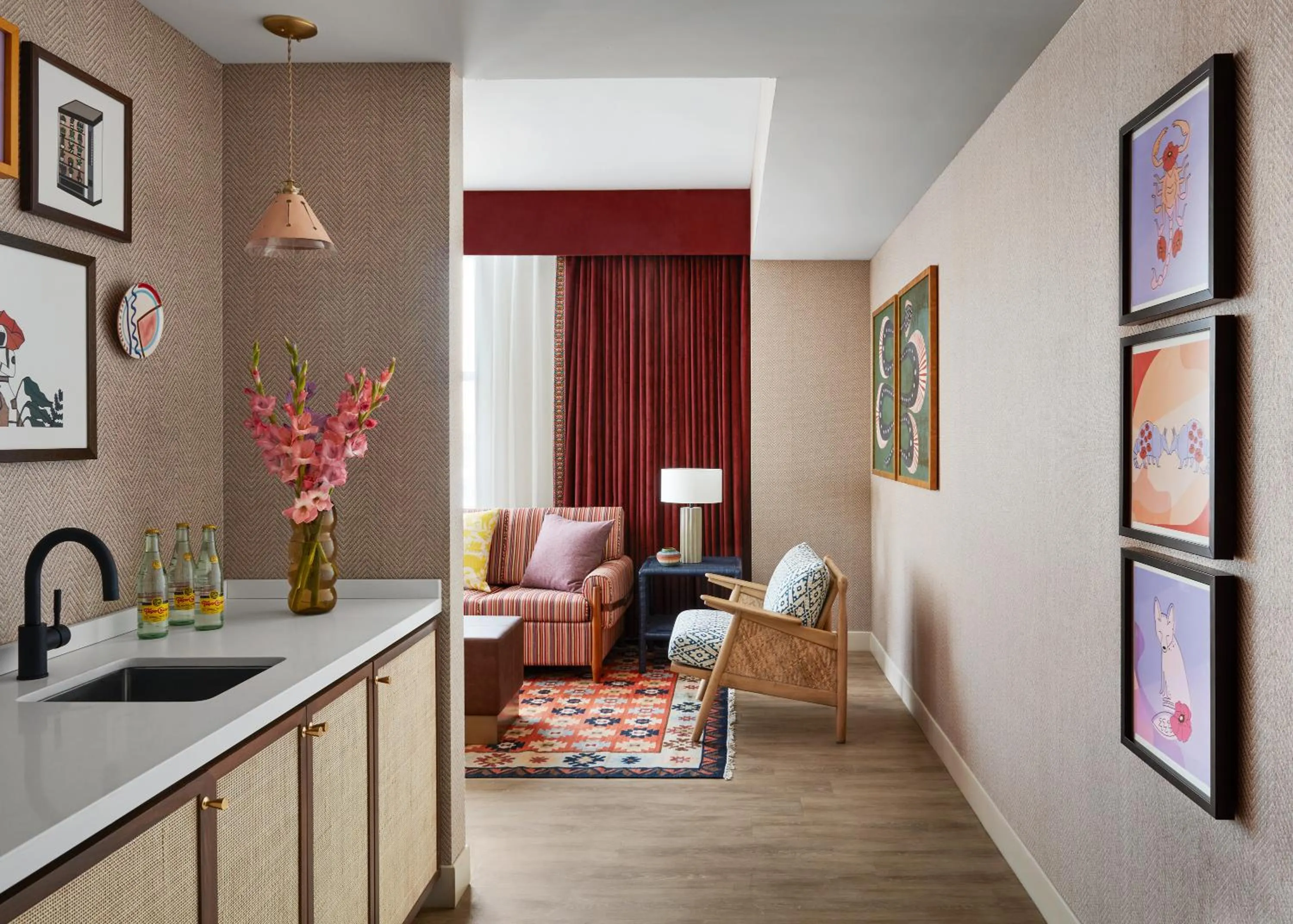 Graduate King Suite - Accessible in Graduate by Hilton Tucson