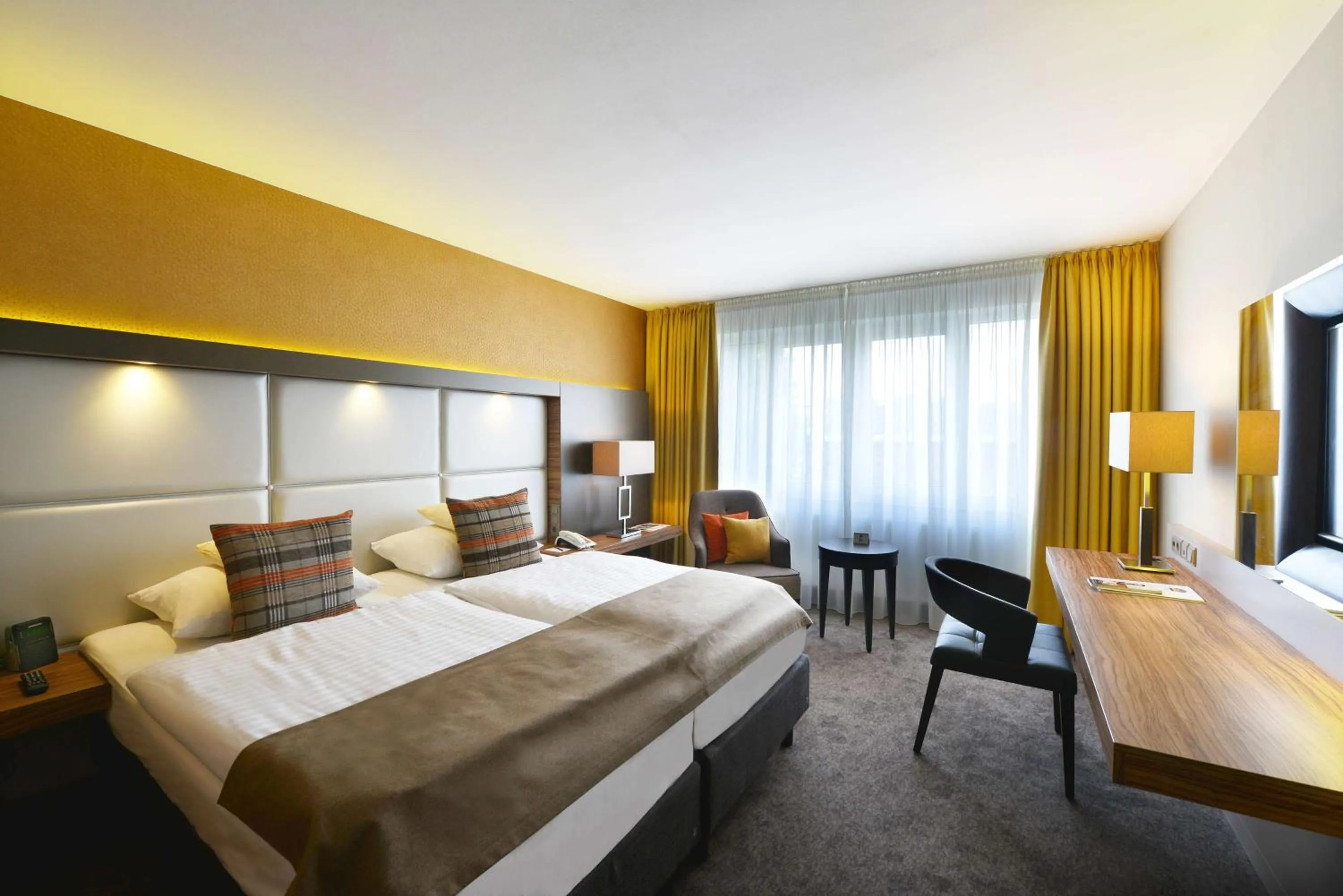Business Twin Room in Best Western Plus Delta Park Hotel