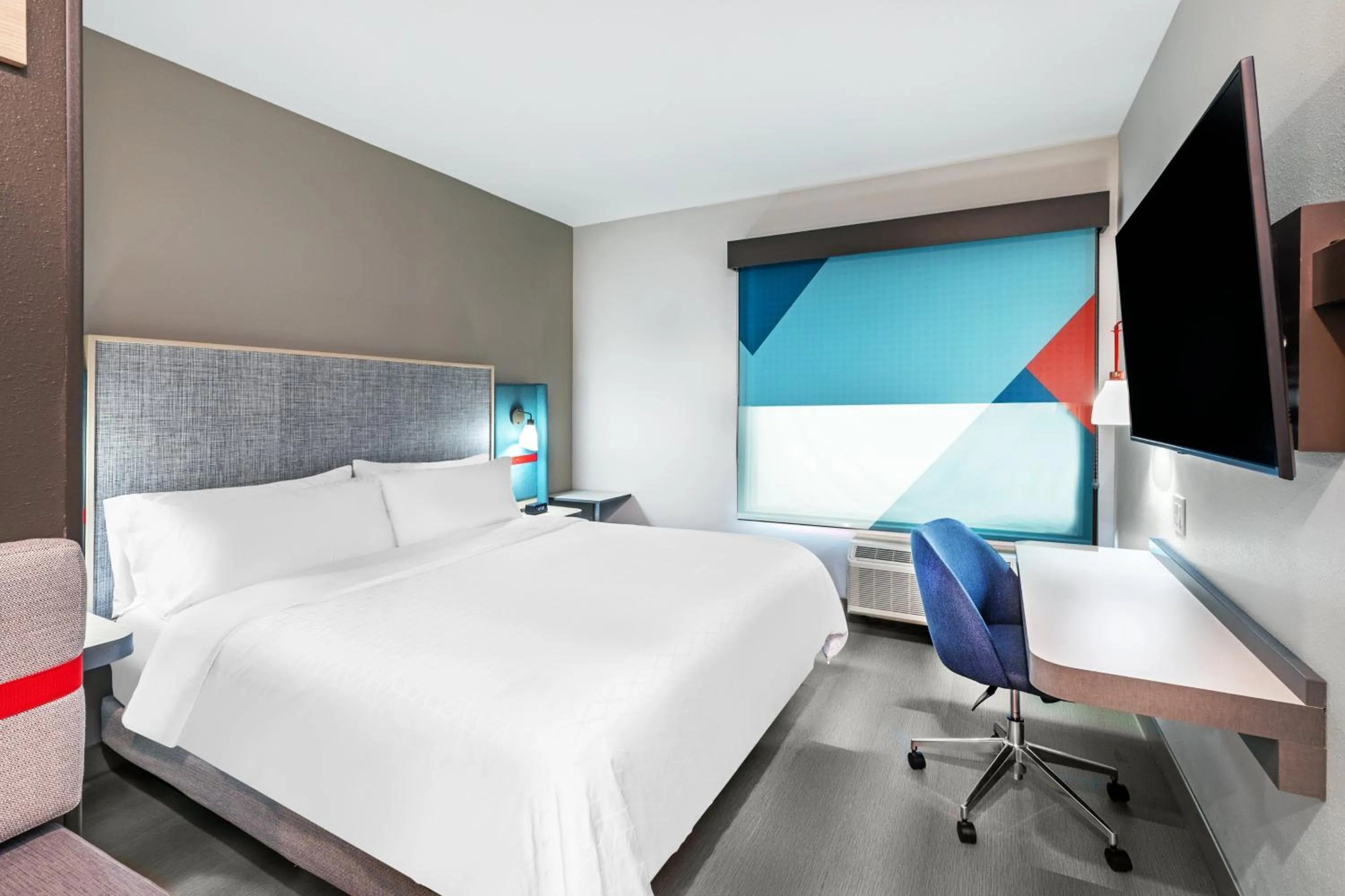Standard King Room - Communications Accessible in avid hotel - Bentonville - Rogers by IHG
