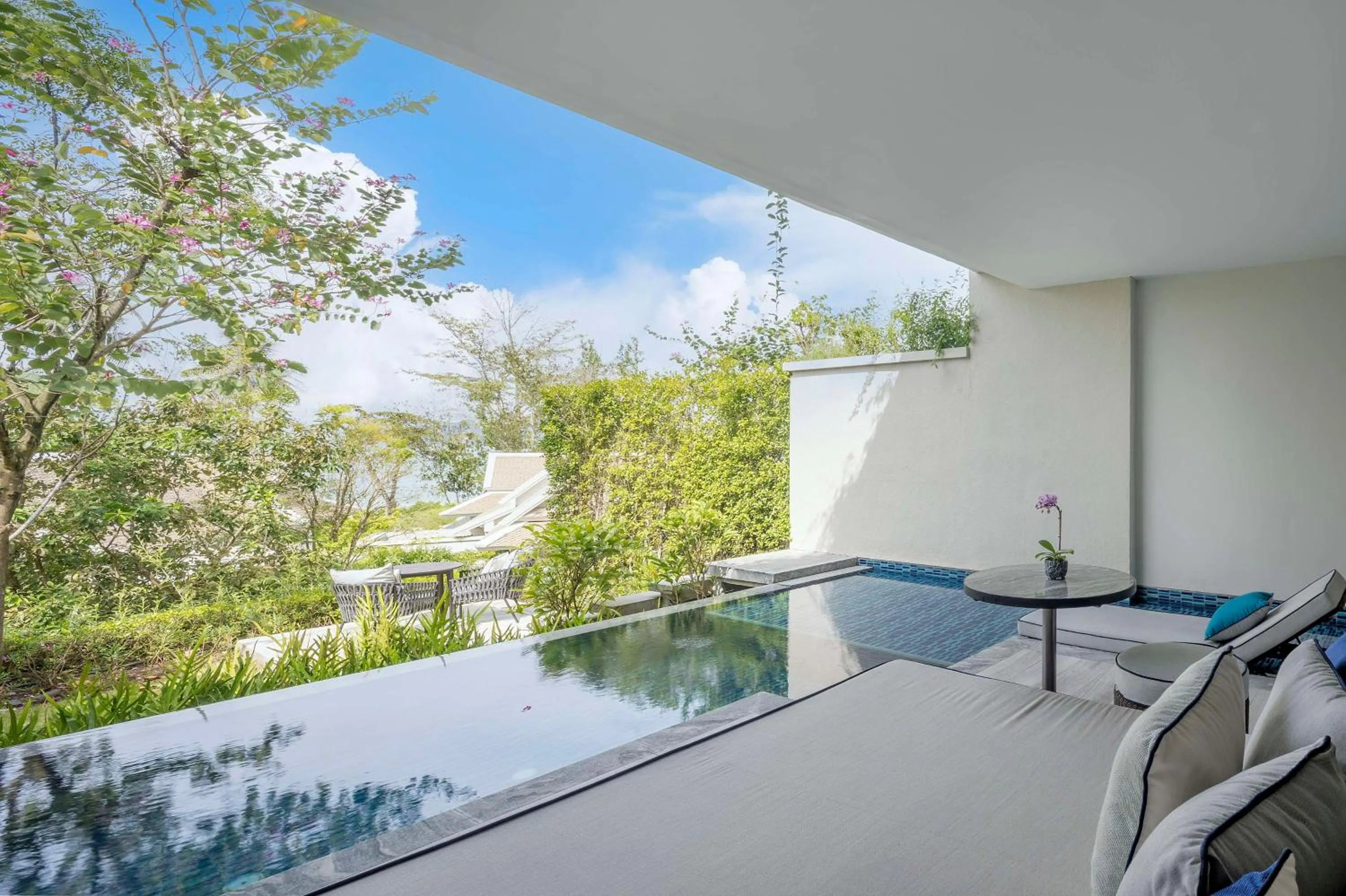 Wellbeing Sanctuary Pool Suite Twin in Banyan Tree Krabi