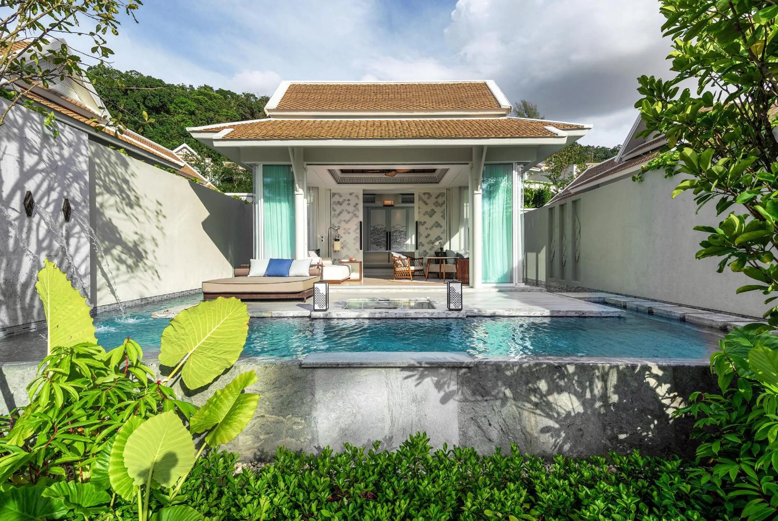 Beachfront Pool Villa in Banyan Tree Krabi