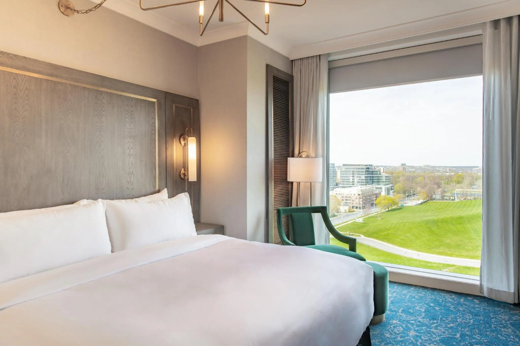 Standard Room, 1 King Bed in The Sutton Place Hotel Halifax