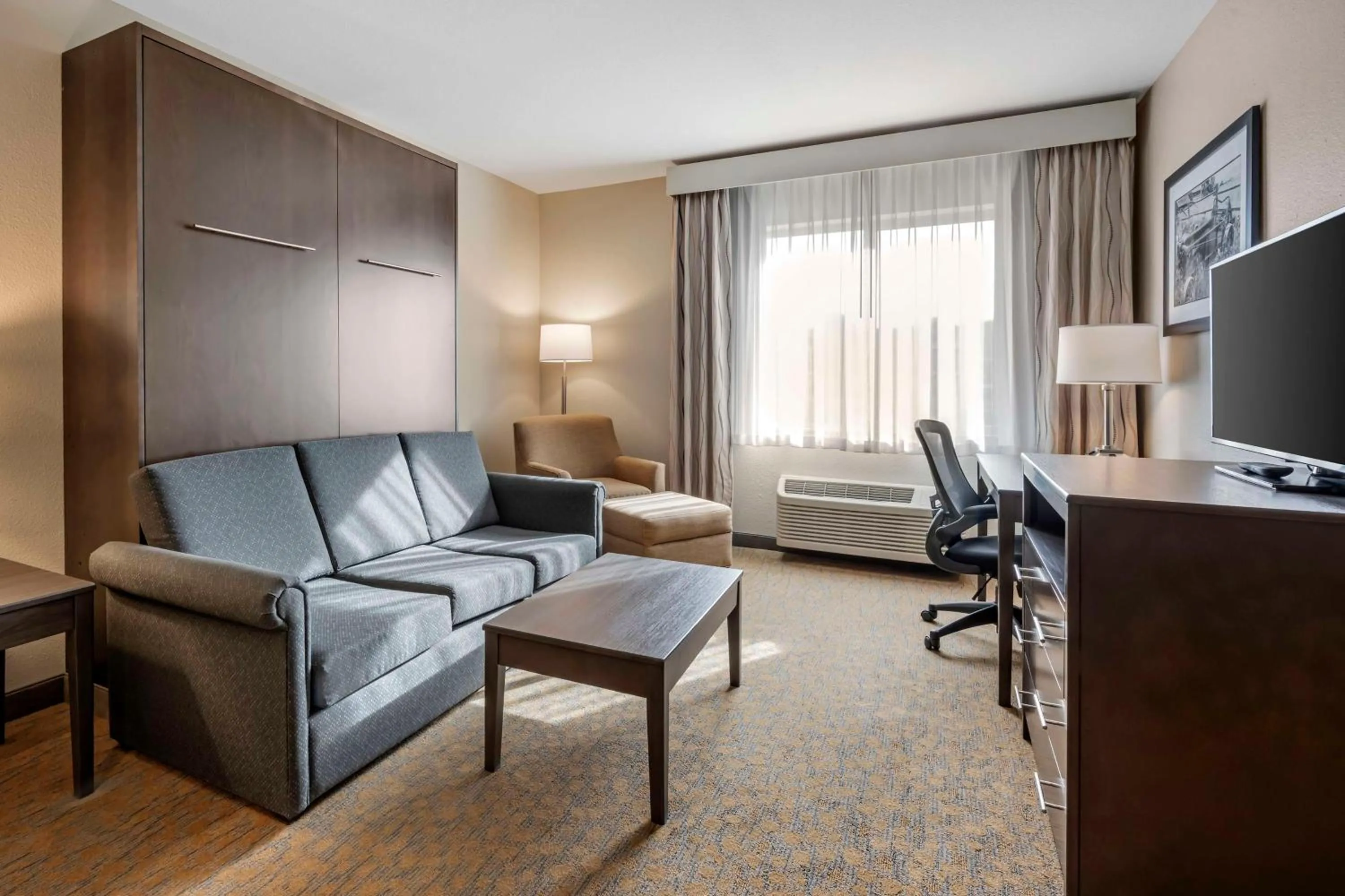 Two-Bedrooms King Suite in Best Western Plus The Inn at Hells Canyon