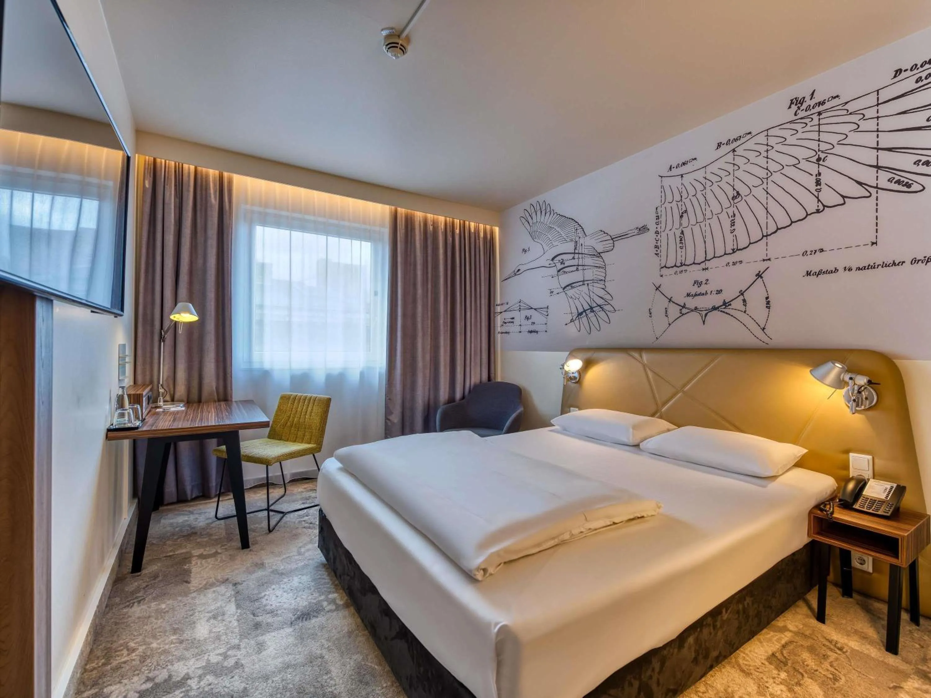 Standard Queen Room in Mercure Hotel Berlin City