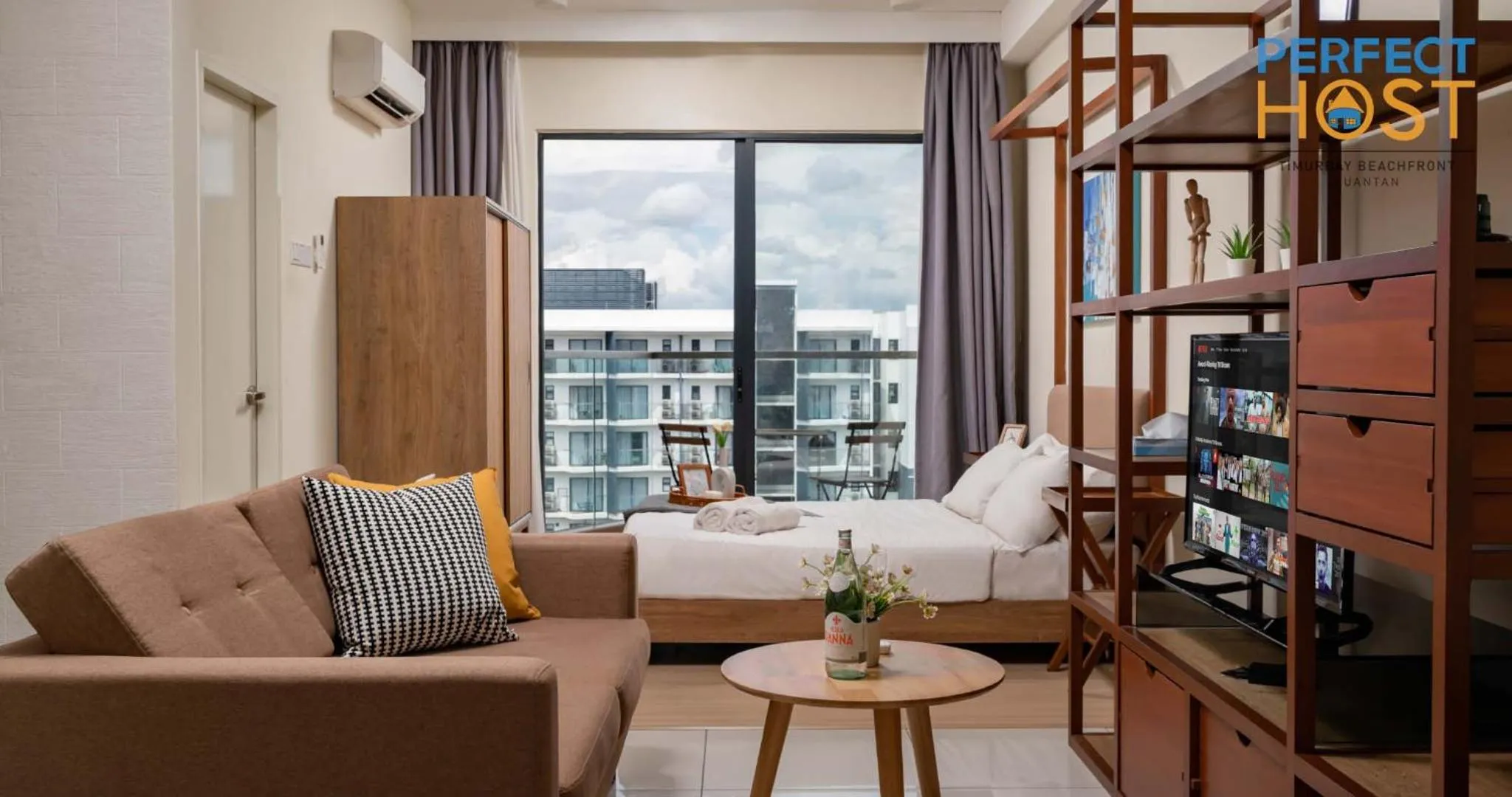 One-Bedroom Apartment in Timurbay Beachfront by Perfect Host