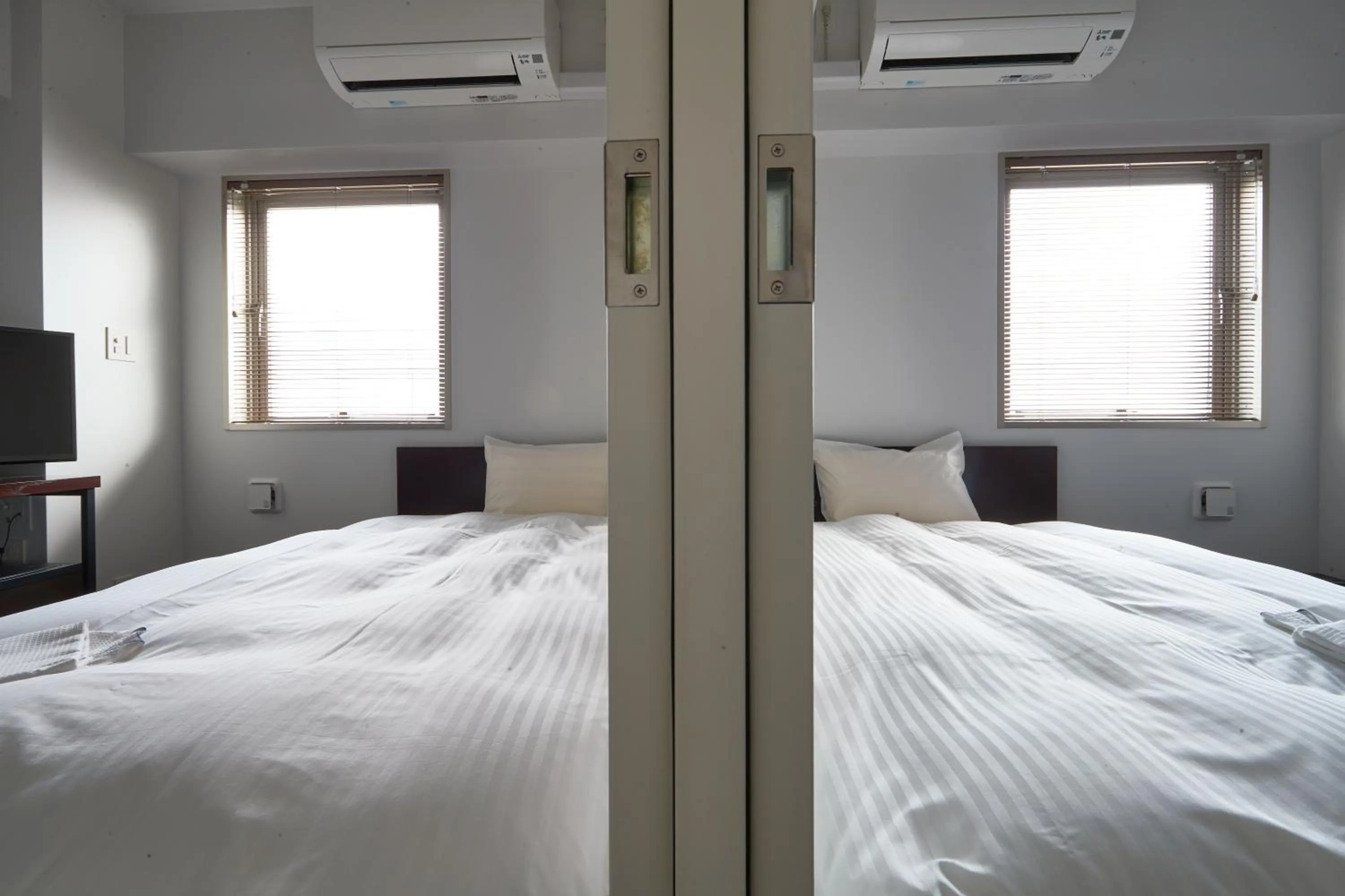 Connecting Twin room in 8HOTEL Chigasaki
