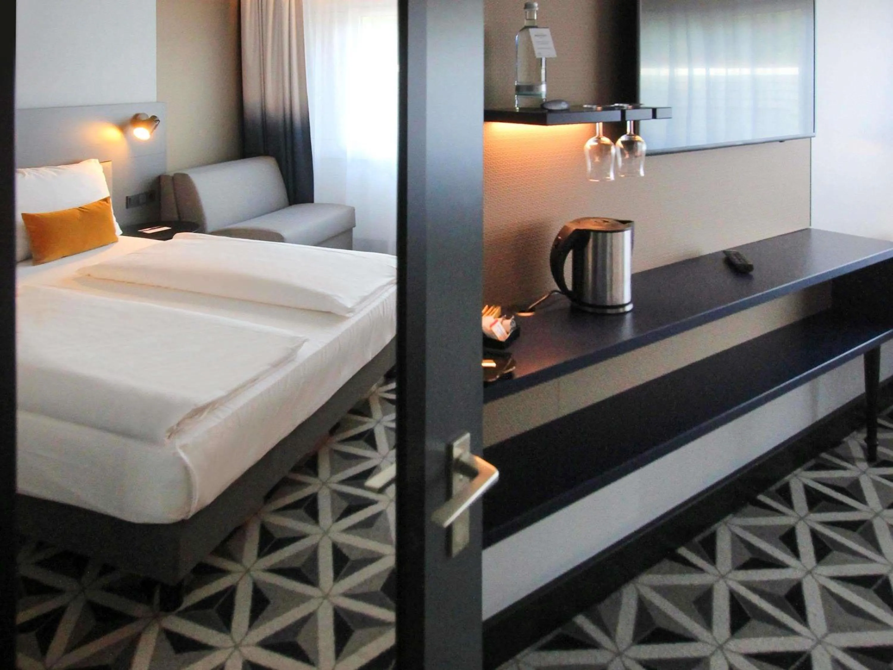 Standard Room with Double and Armchair Bed in Mercure Hotel Freiburg am Münster