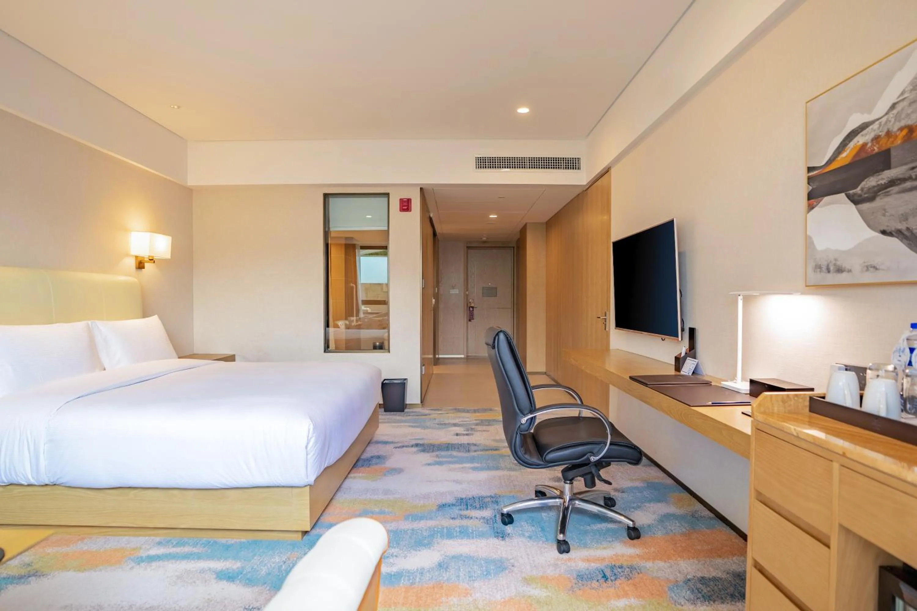 King Room - Mobility Accessible  in Hilton Lijiang