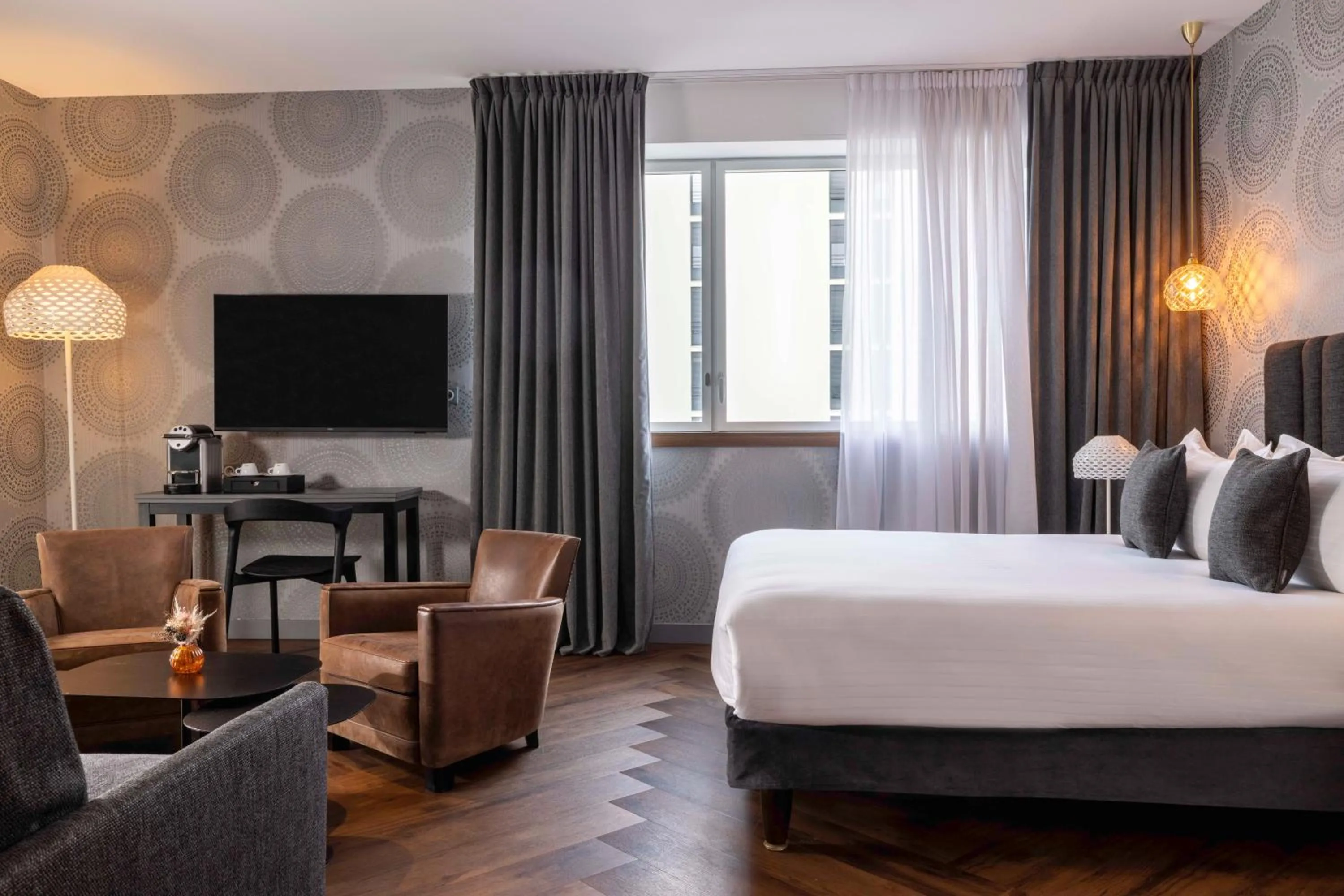 Family Queen Room in Best Western Plus Hôtel Isidore