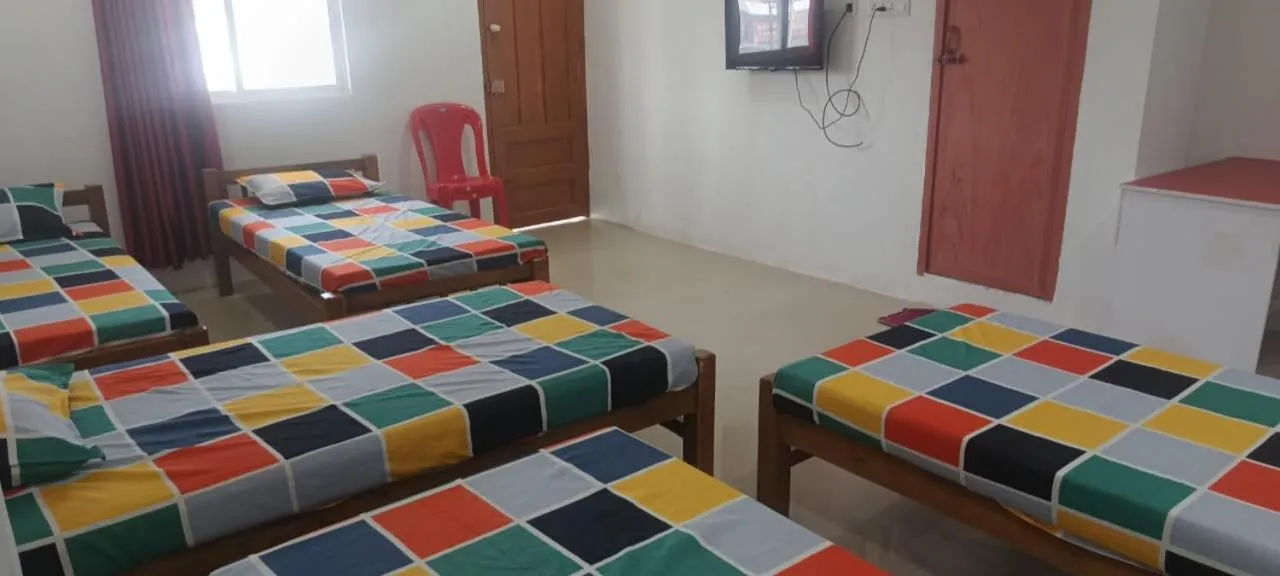 Mixed Dormitory Room in Harisuns Plaza