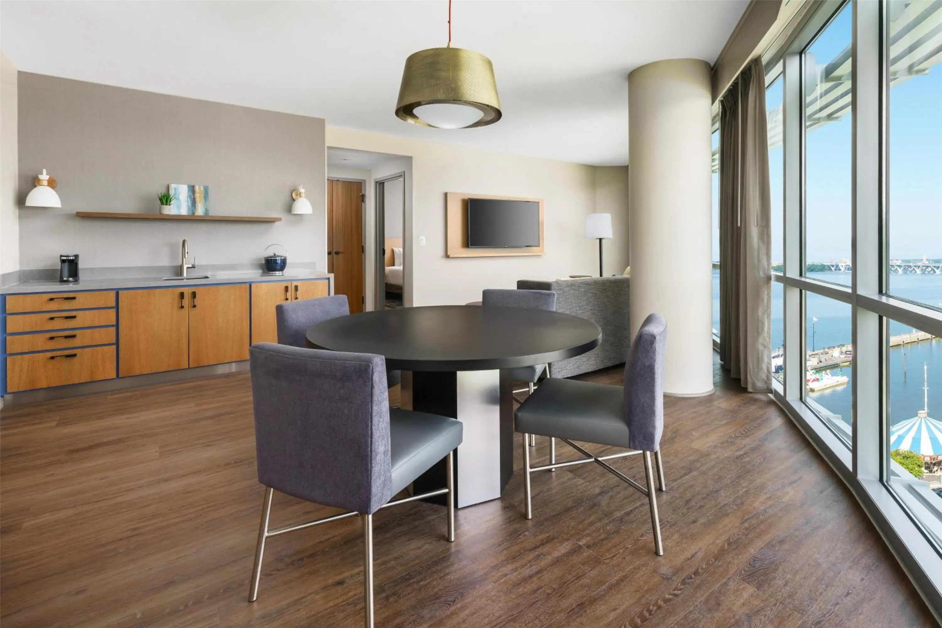 One-Bedroom King Suite with Sofa Bed in Hyatt Place National Harbor