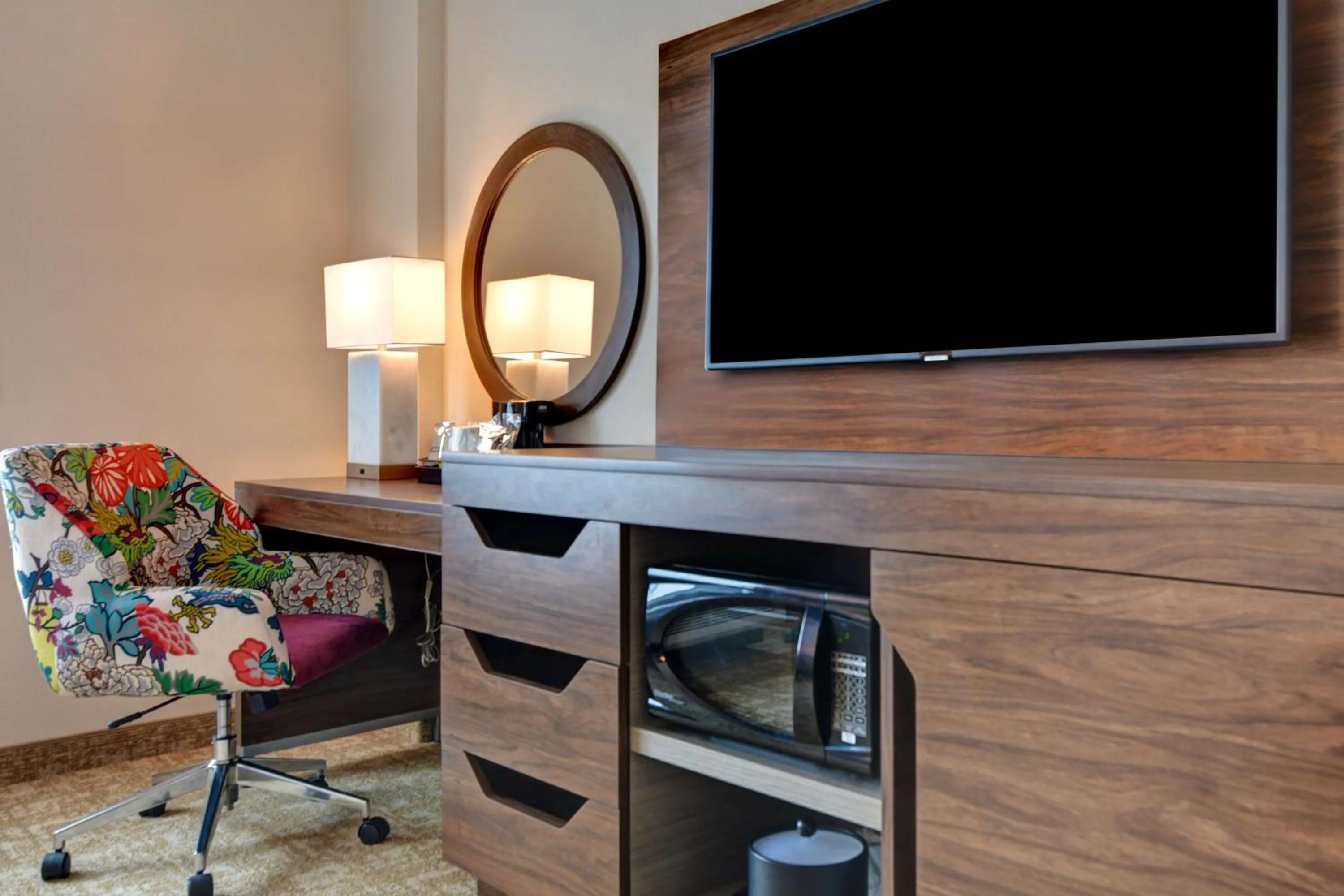 King Room in Hampton Inn & Suites Nashville Downtown Capitol View, Tn