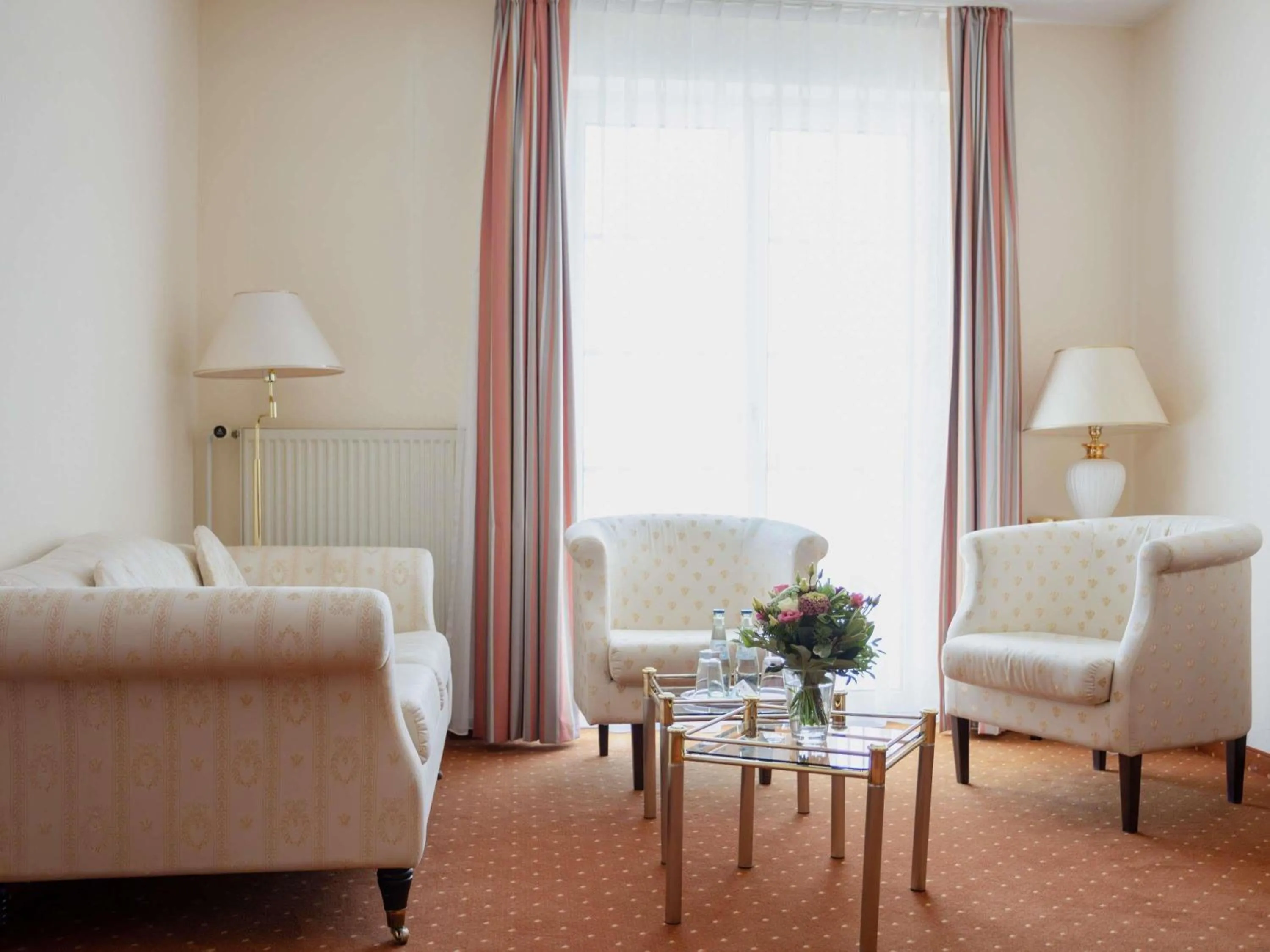 Privilege Suite with Double Bed in Mercure Hotel Plaza Magdeburg